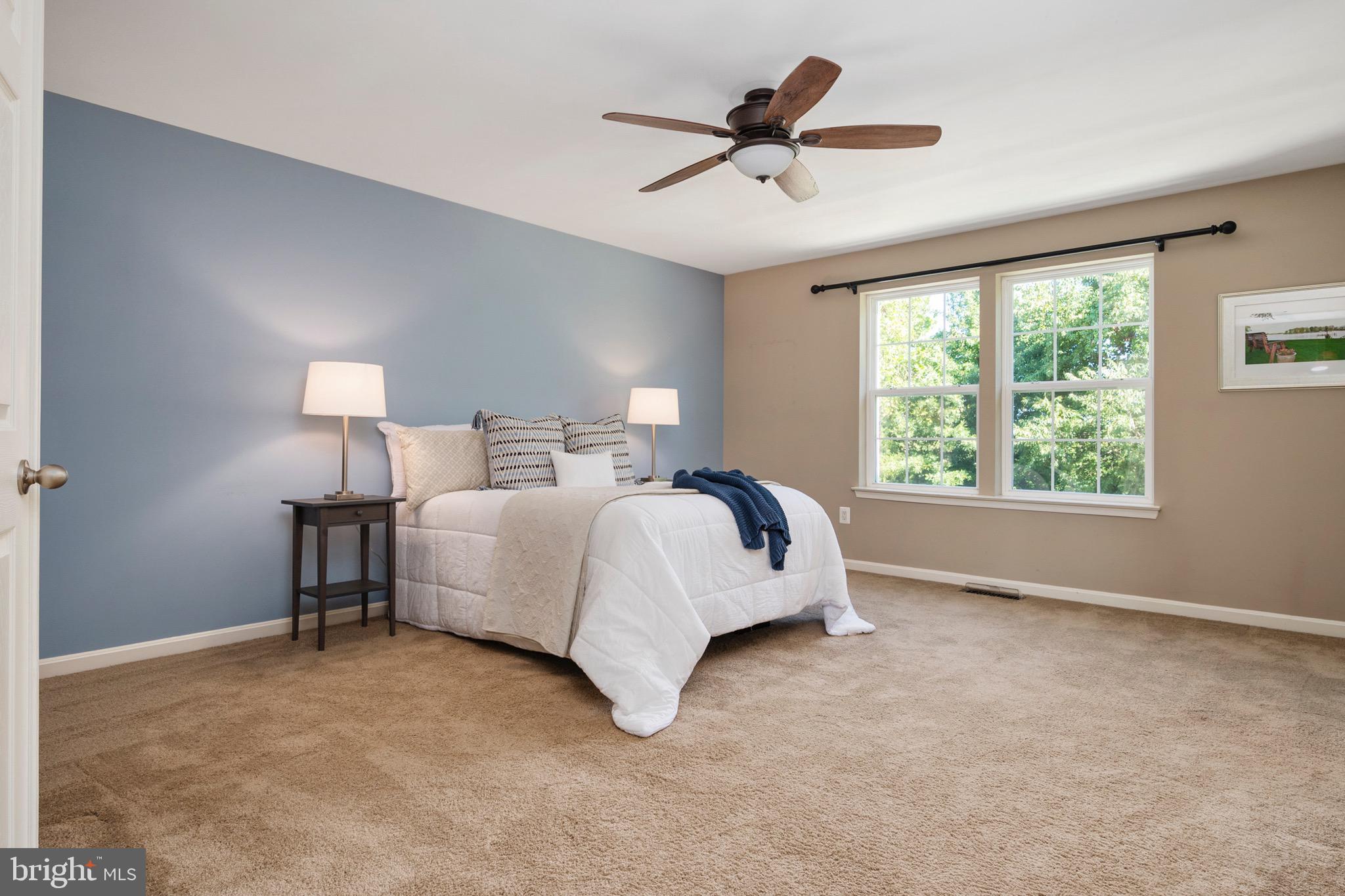 NORTH BROOK - Residential