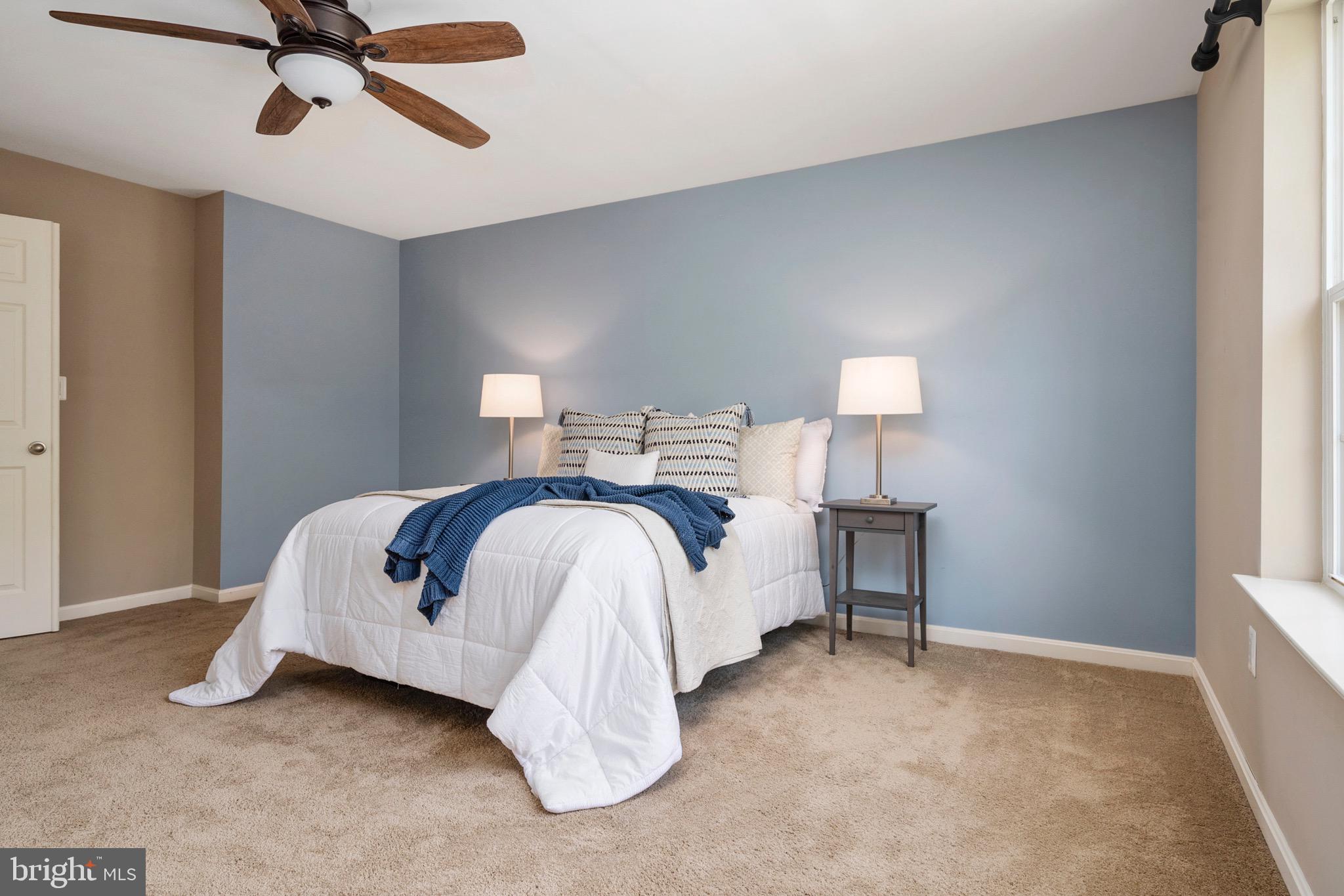 NORTH BROOK - Residential