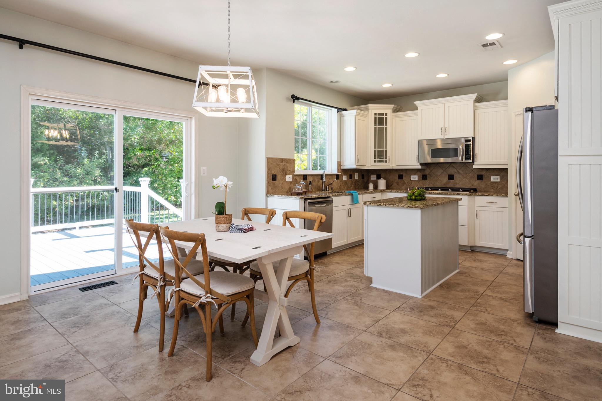 NORTH BROOK - Residential