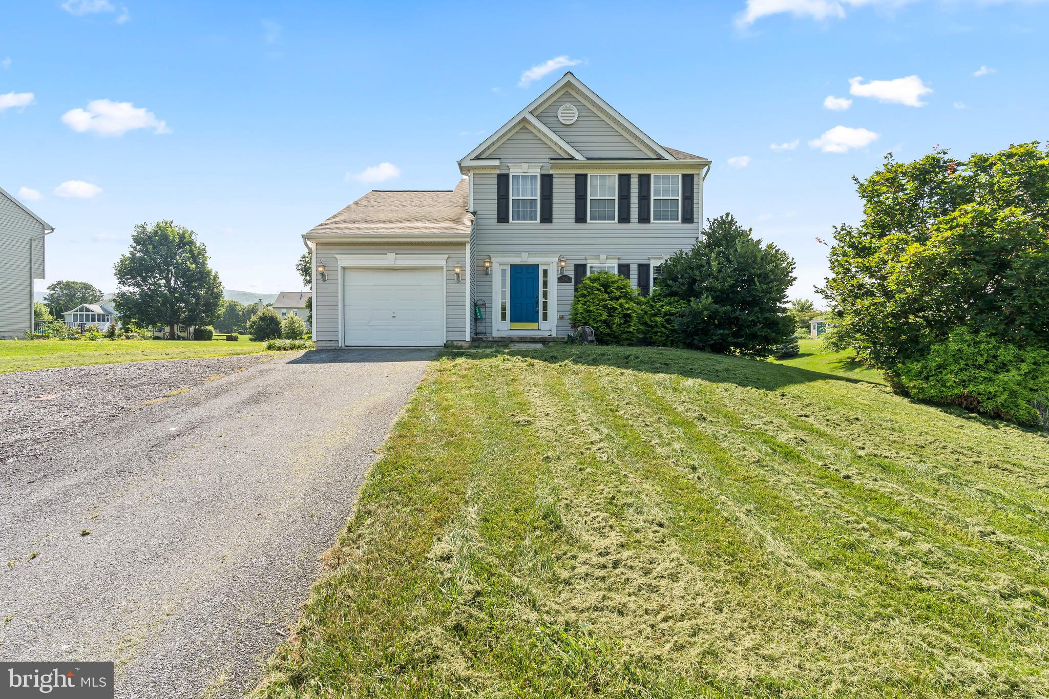 Welcome to your dream Colonial in East View!
Nestled on nearly half an acre (.48), this charming 2-story Colonial offers 3 spacious bedrooms, 2.5 bathrooms, and the perfect blend of comfort and convenience. Located just minutes from I-81 in the sought-after East View development, this home sits in a top-rated school district: Scotland Elementary, Chambersburg Area Middle School North, and Chambersburg High School.
Step inside to an open-concept first floor with serviceable laminate flooring and a cozy gas fireplace in the family room—ideal for relaxing evenings. The extra-large kitchen boasts ample cabinetry, a walk-in pantry, and a sliding glass door that leads to a paver patio with built-in fire pit, perfect for entertaining under the stars.
The finished basement offers a versatile rec room, plus a laundry area with walk-out stairs to the backyard, making everyday chores a breeze.
Upstairs, retreat to the spacious master suite, complete with a walk-in closet and a luxurious en suite bath featuring dual sinks, a soaking tub, and a separate shower stall.
Other highlights include:
*Natural gas heat
*1-car garage with an extra-wide driveway
*Beautiful .48 acre lot with room to roam and relax
Don’t miss your chance to own this well-maintained home in a prime location!