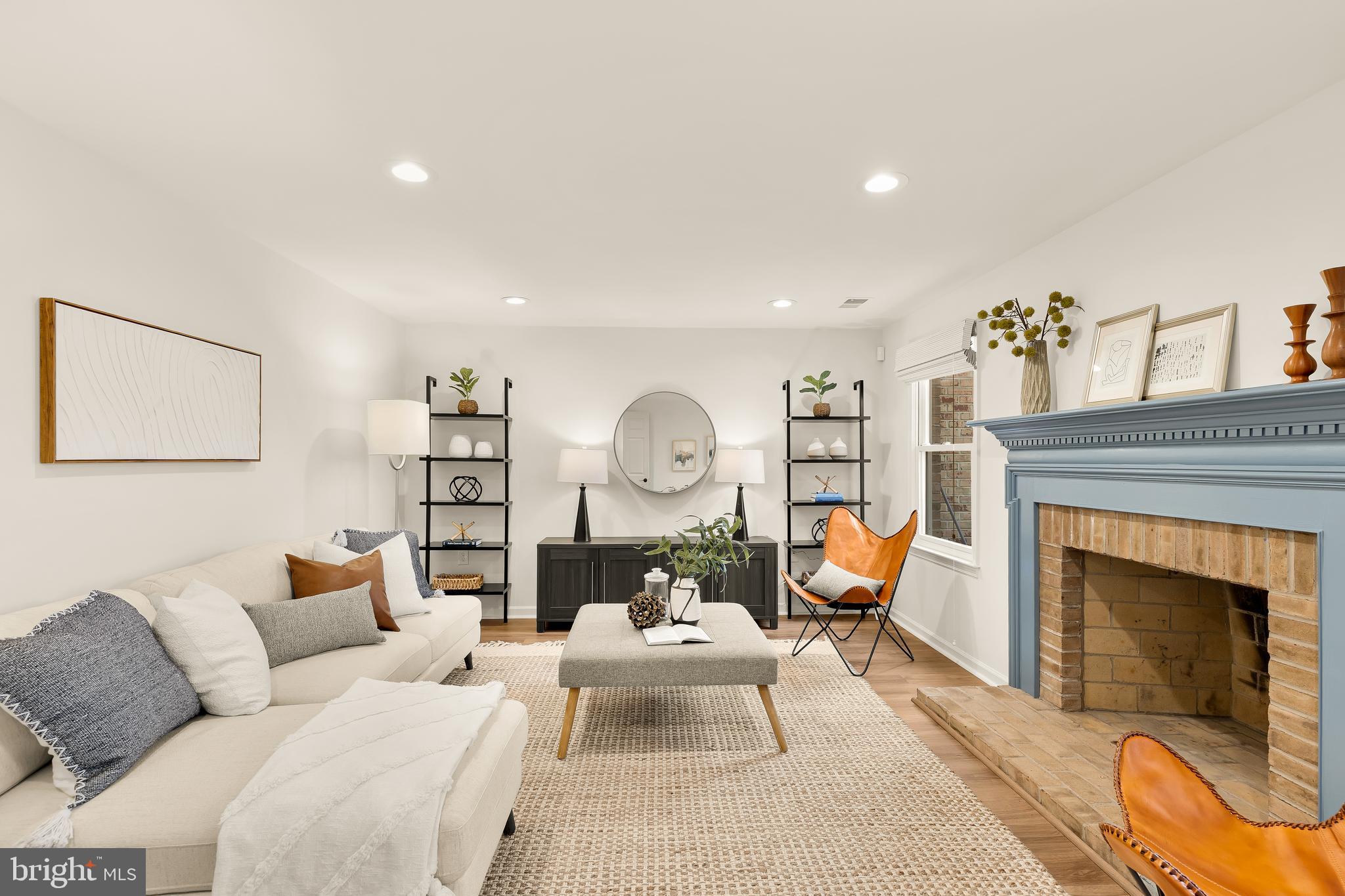 WILDWOOD HILLS - Residential