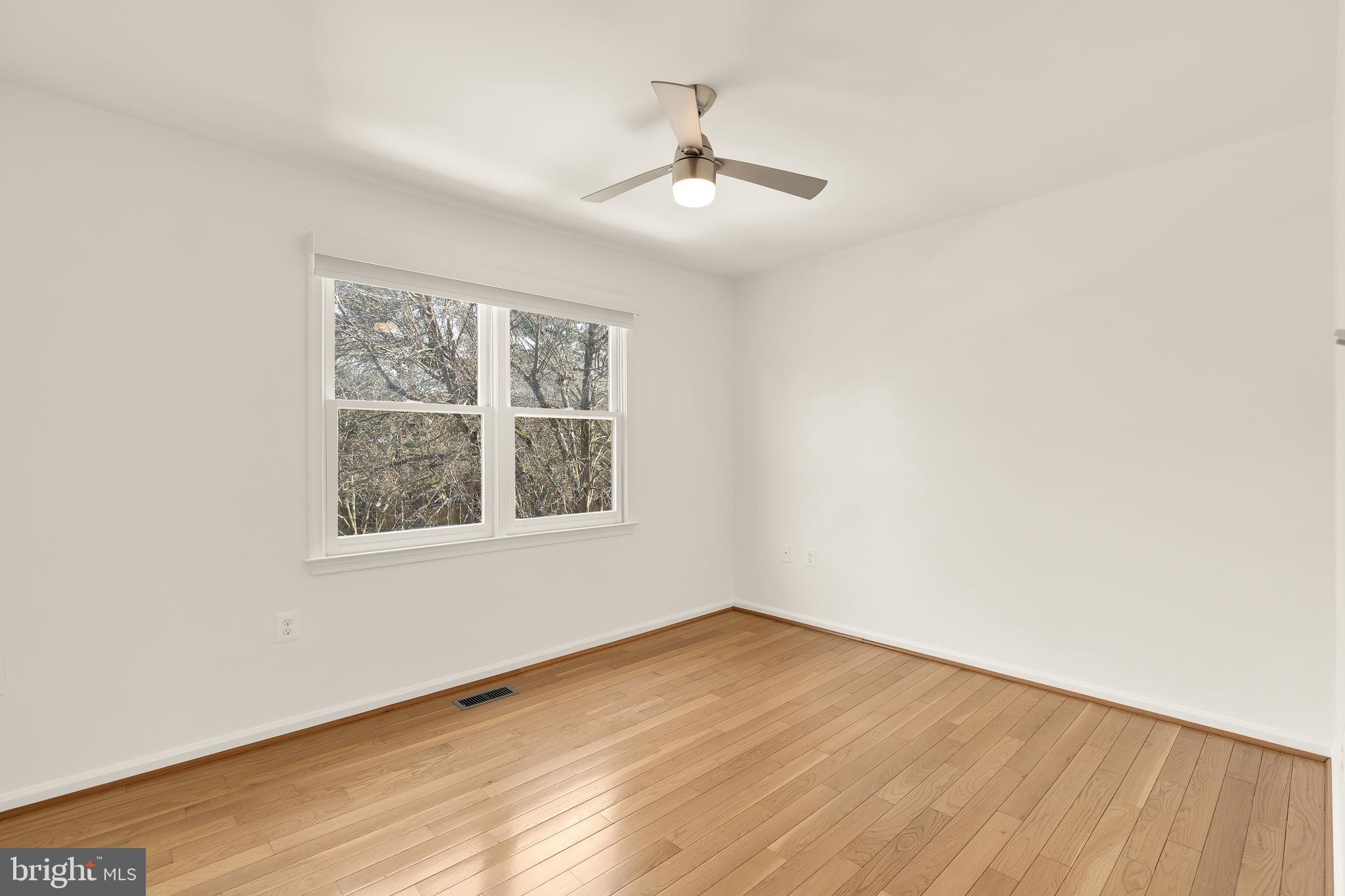 WILDWOOD HILLS - Residential