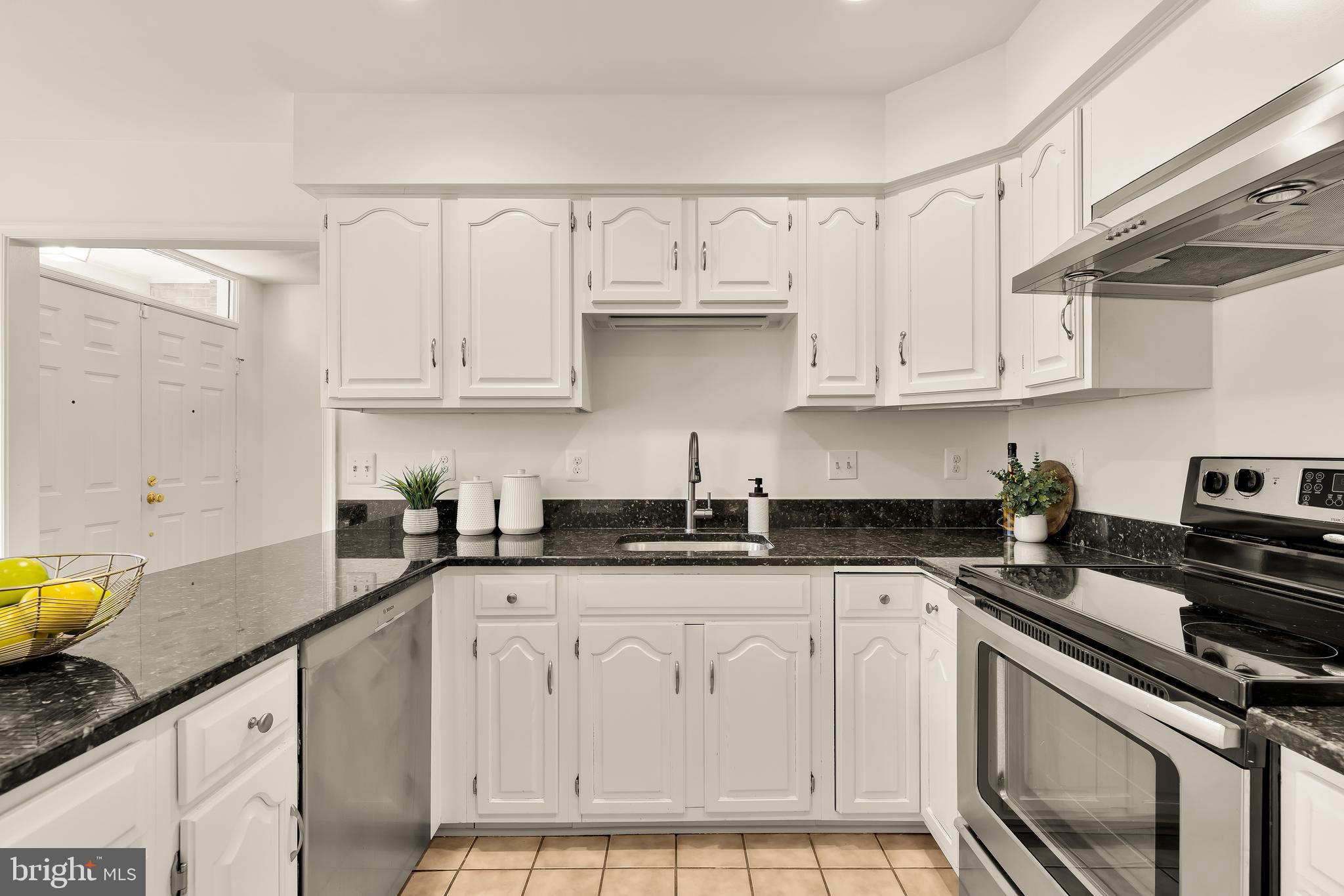 WILDWOOD HILLS - Residential