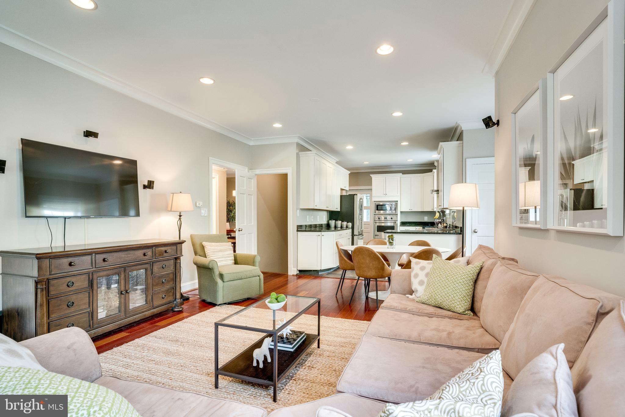 ROSEMONT - Residential