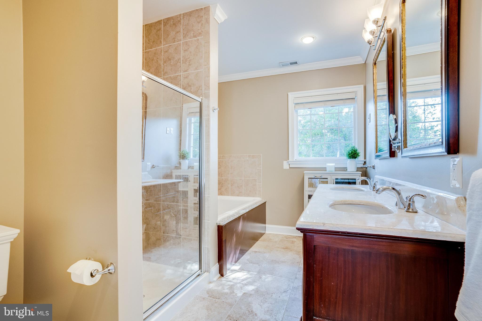 ROSEMONT - Residential