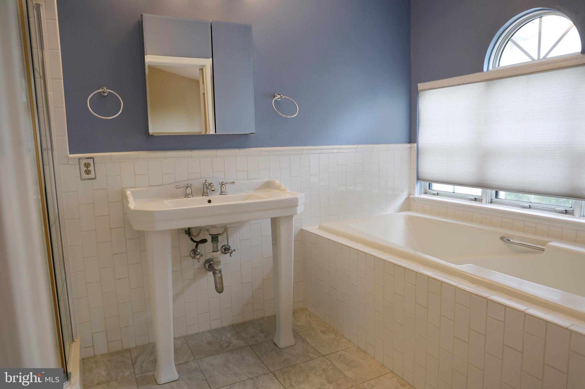 NAYBORLY - Residential