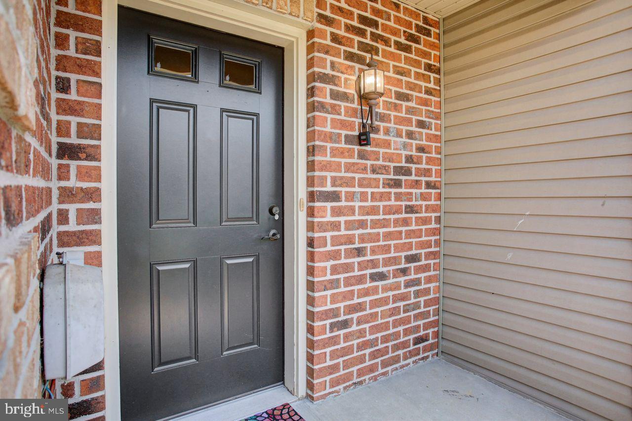 218 MERIWEATHER DRIVE