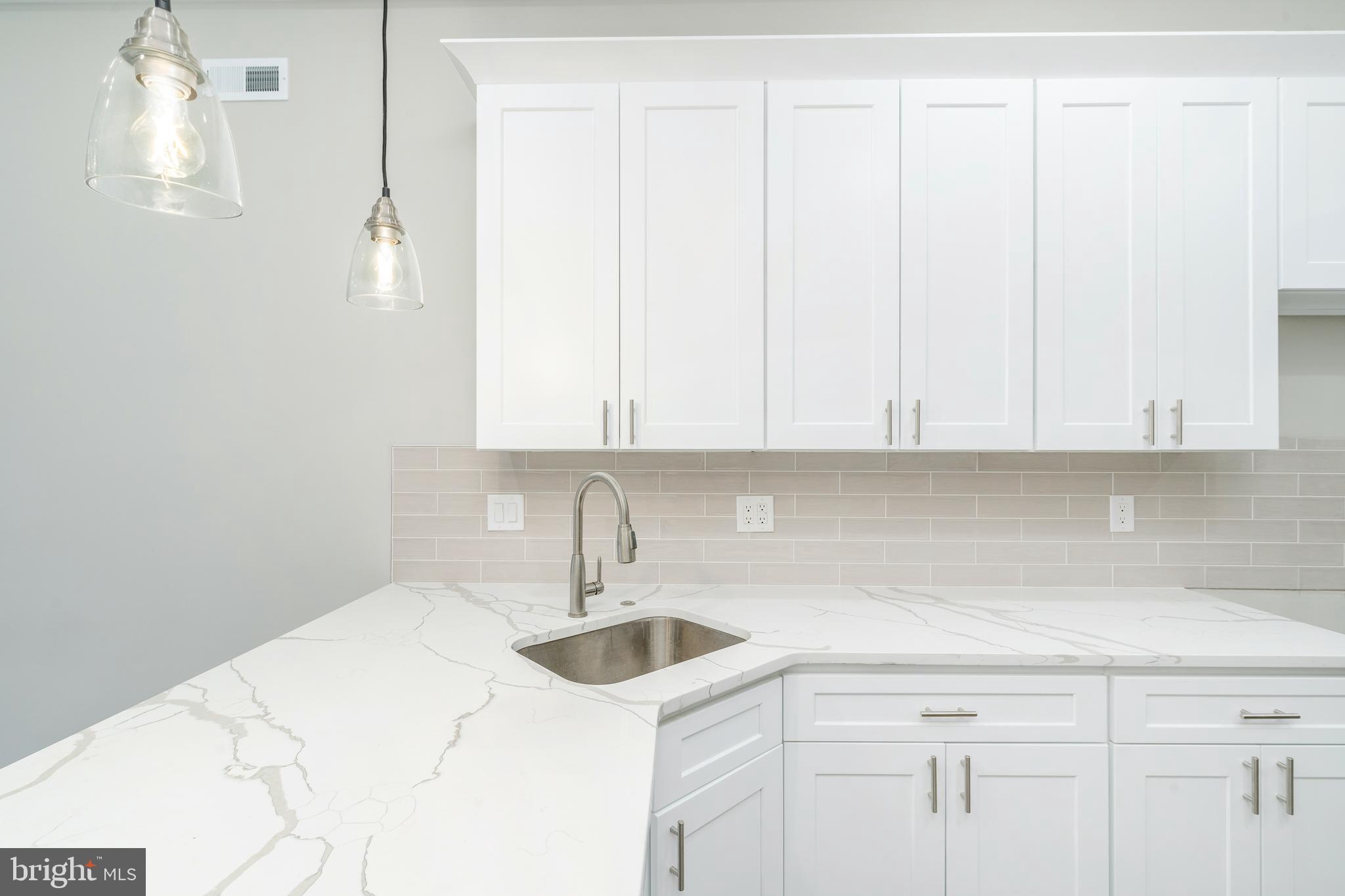 GERMANTOWN (EAST) - Residential Lease