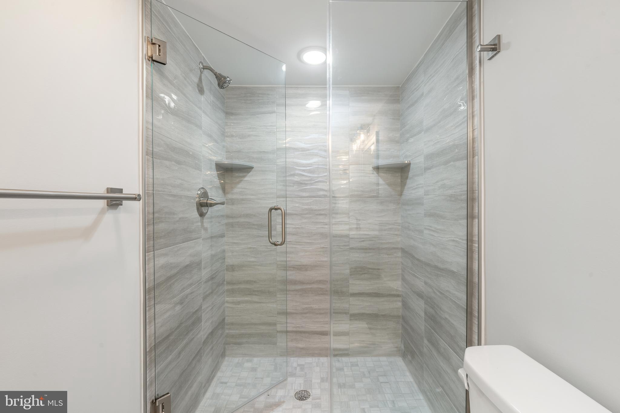 GERMANTOWN (EAST) - Residential Lease