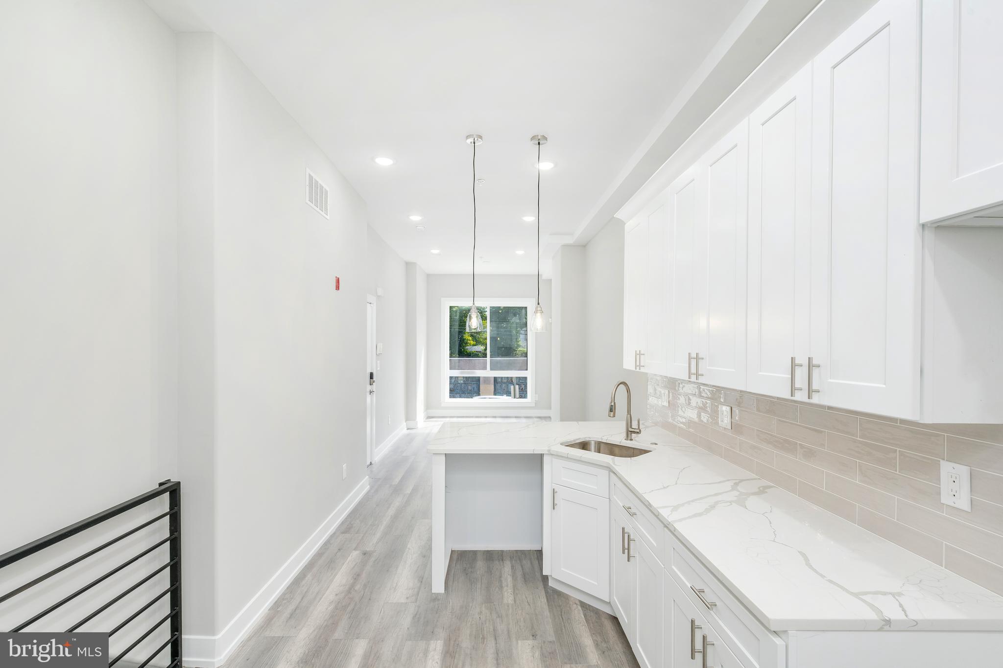 GERMANTOWN (EAST) - Residential Lease