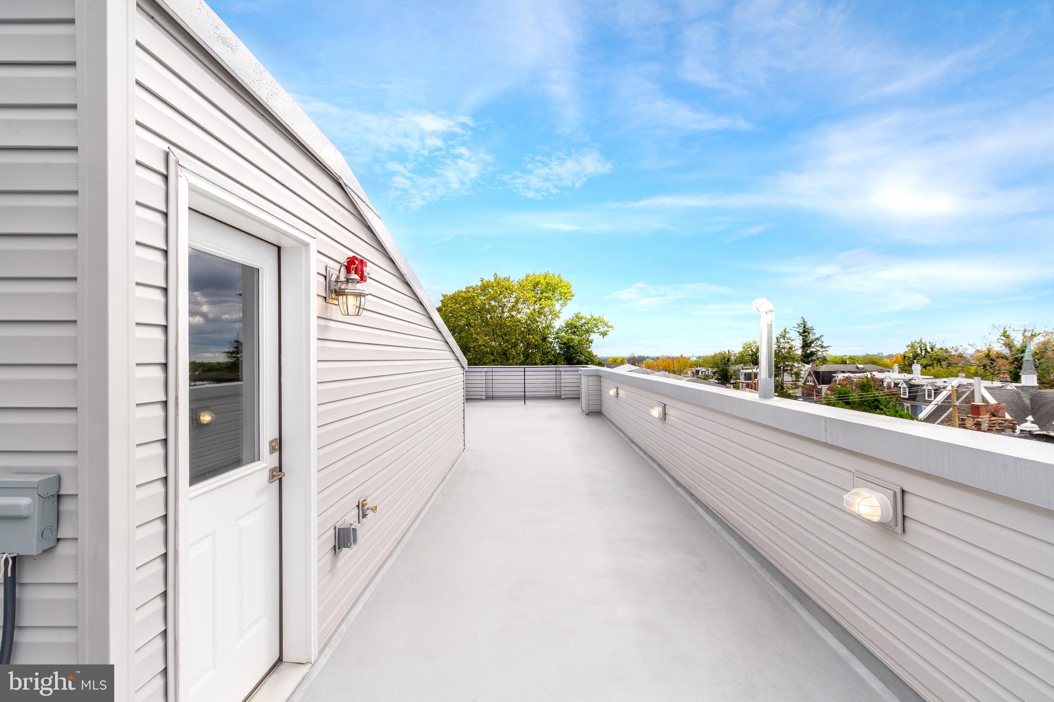 GERMANTOWN (EAST) - Residential Lease