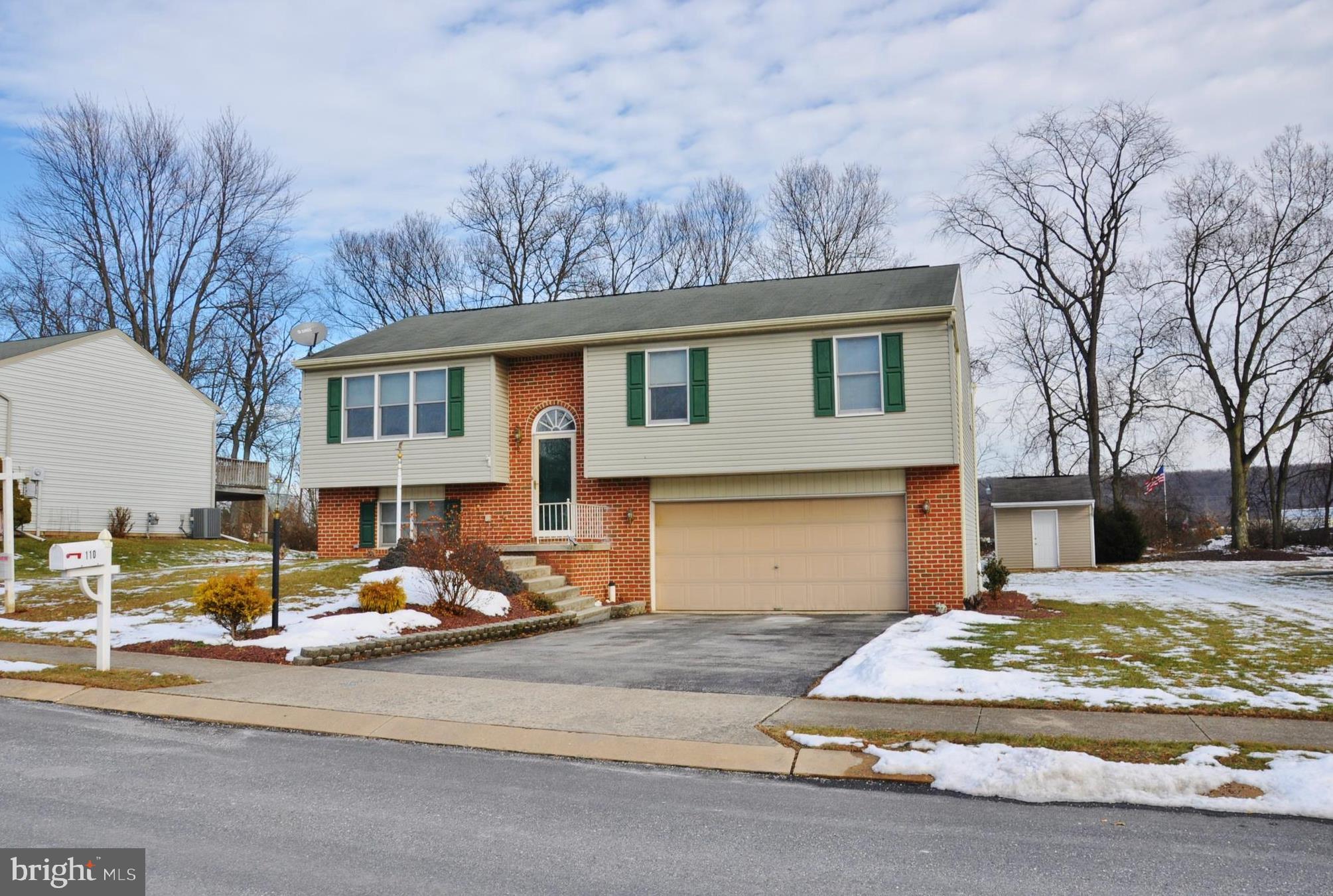 GREENWOOD ESTATES - Residential