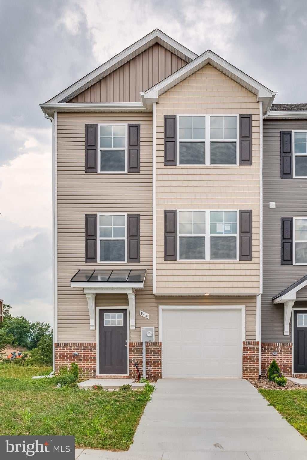 85 MOSES DRIVE