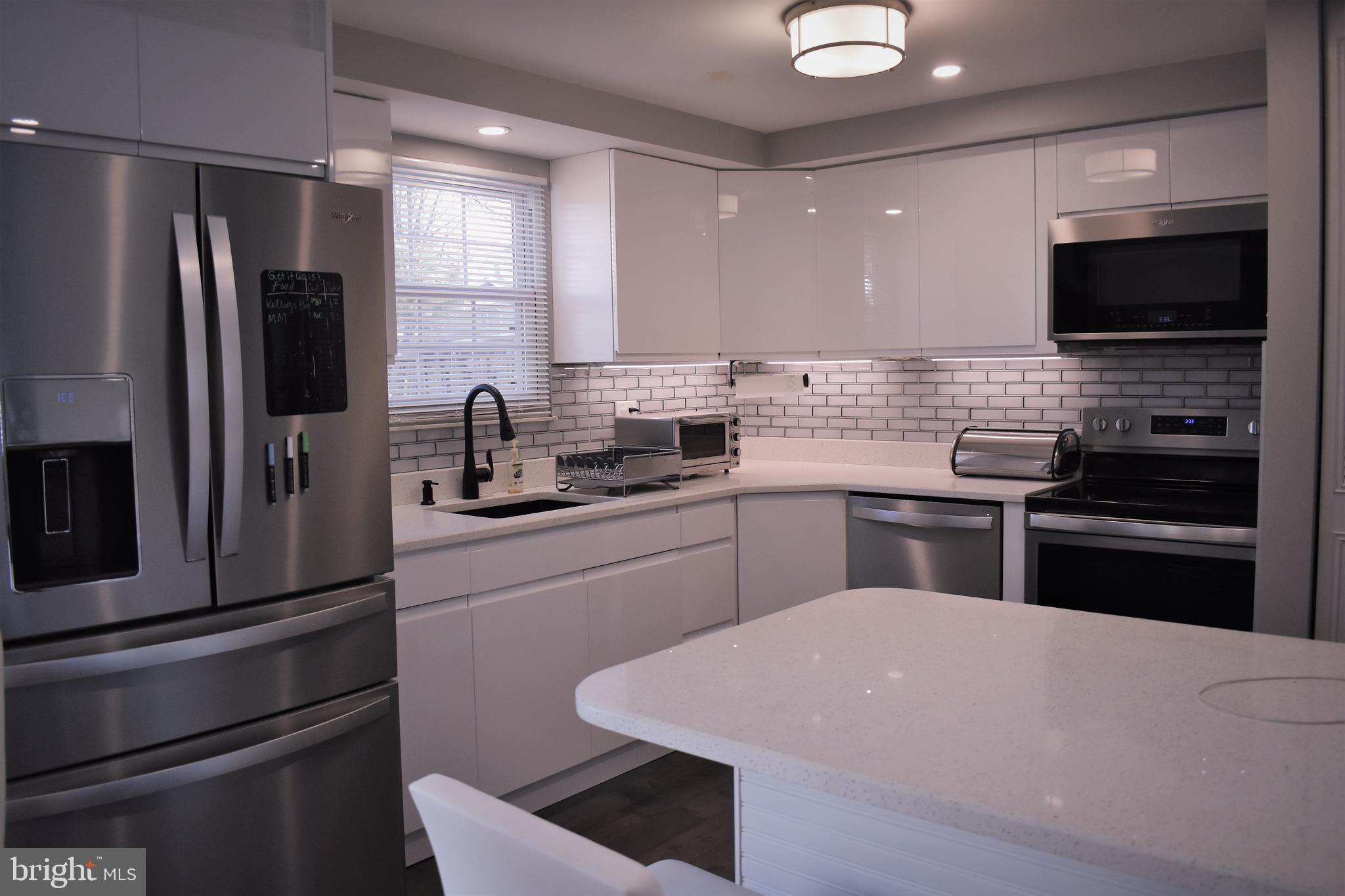 VILLAGE OF OWEN BROWN - Residential Lease