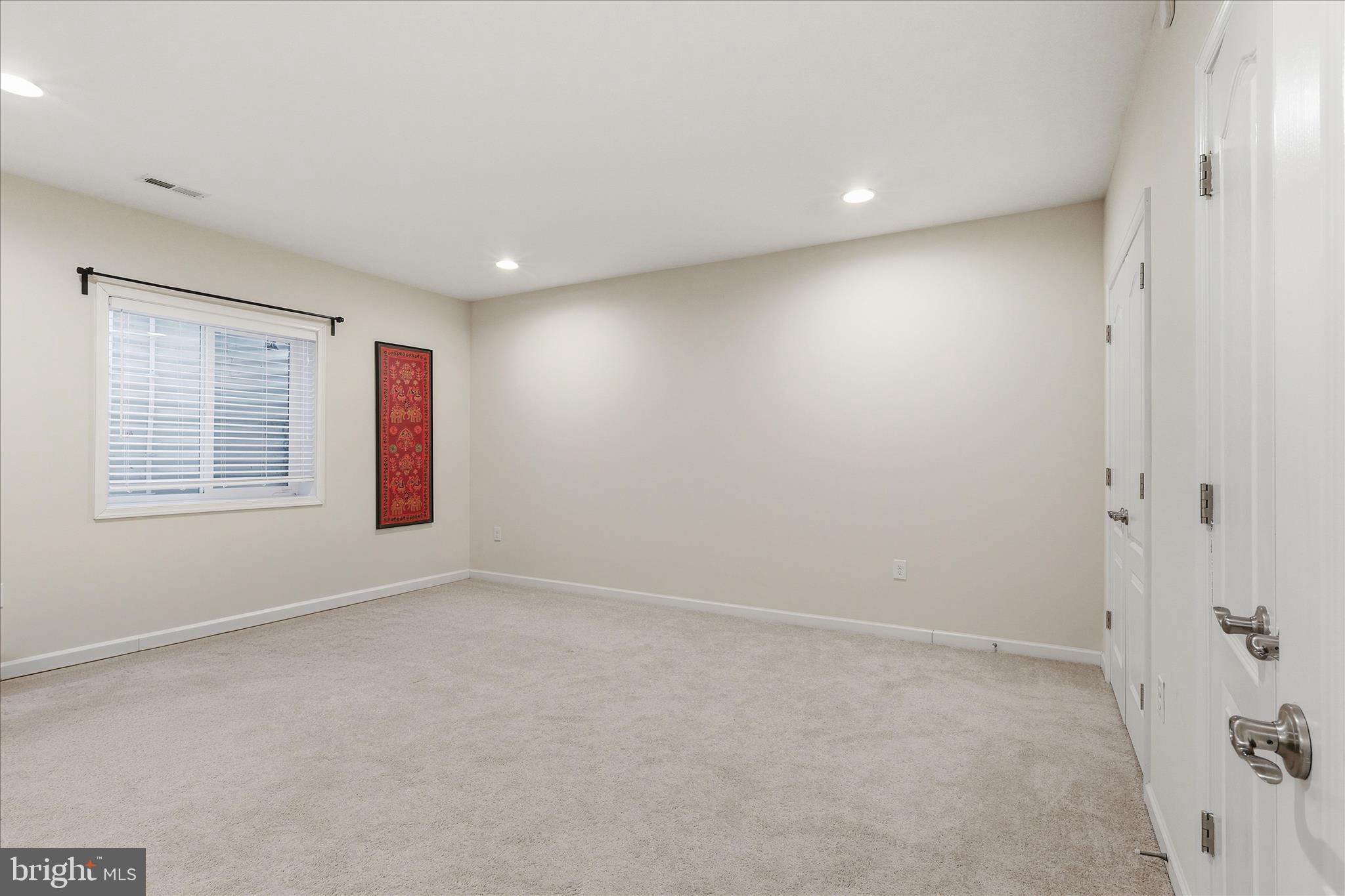 BRAMBLETON - Residential