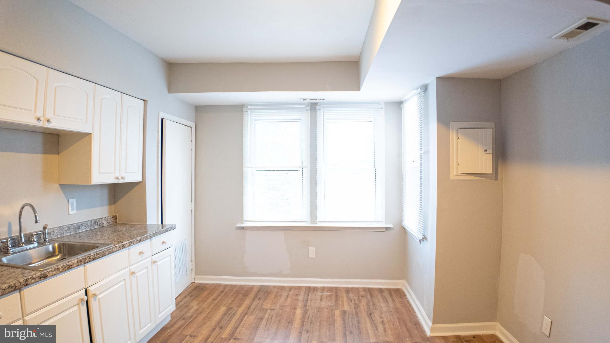 WAVERLY - Residential Lease