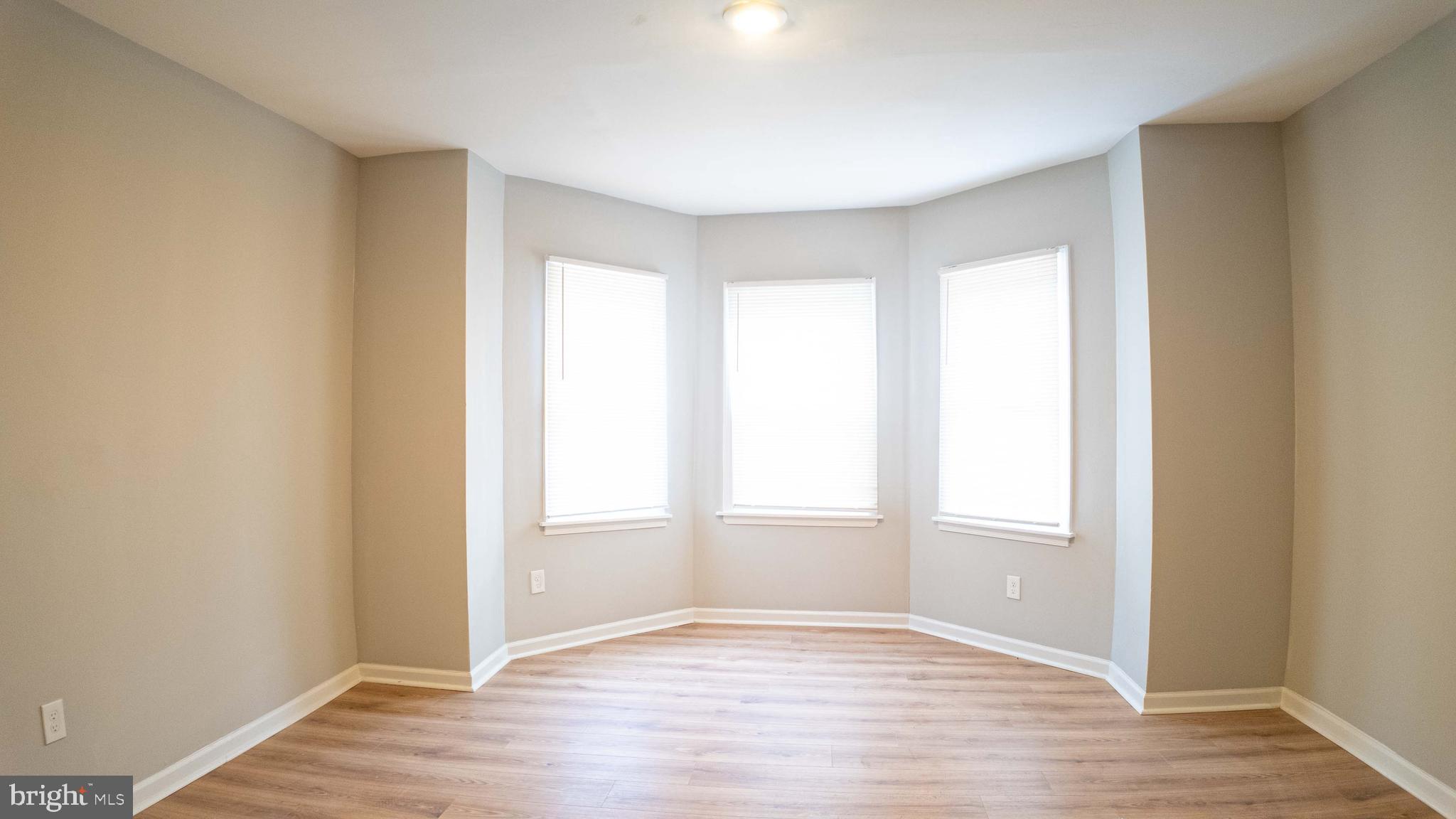 WAVERLY - Residential Lease