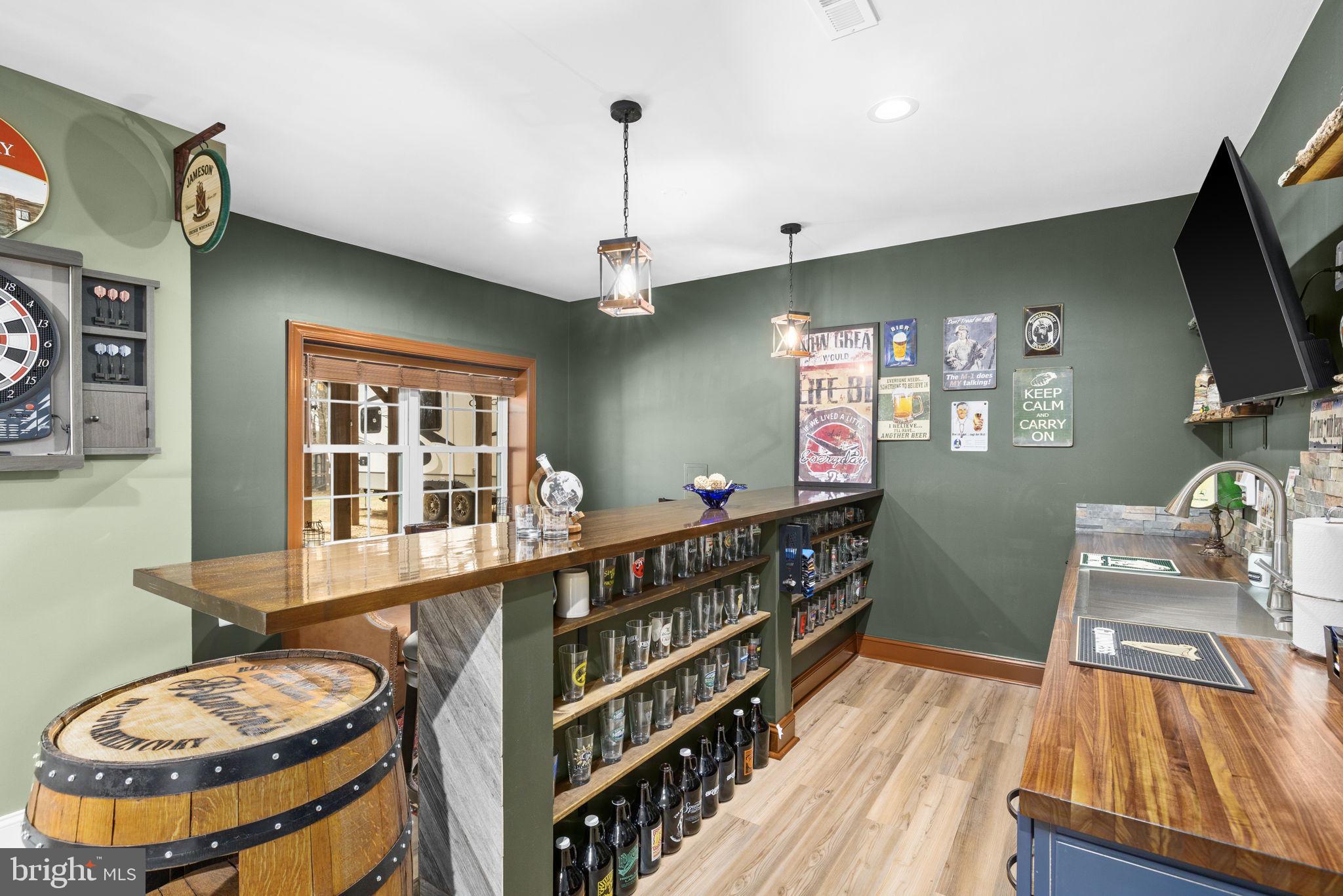 MAJESTIC RIDGE ESTATES - Residential