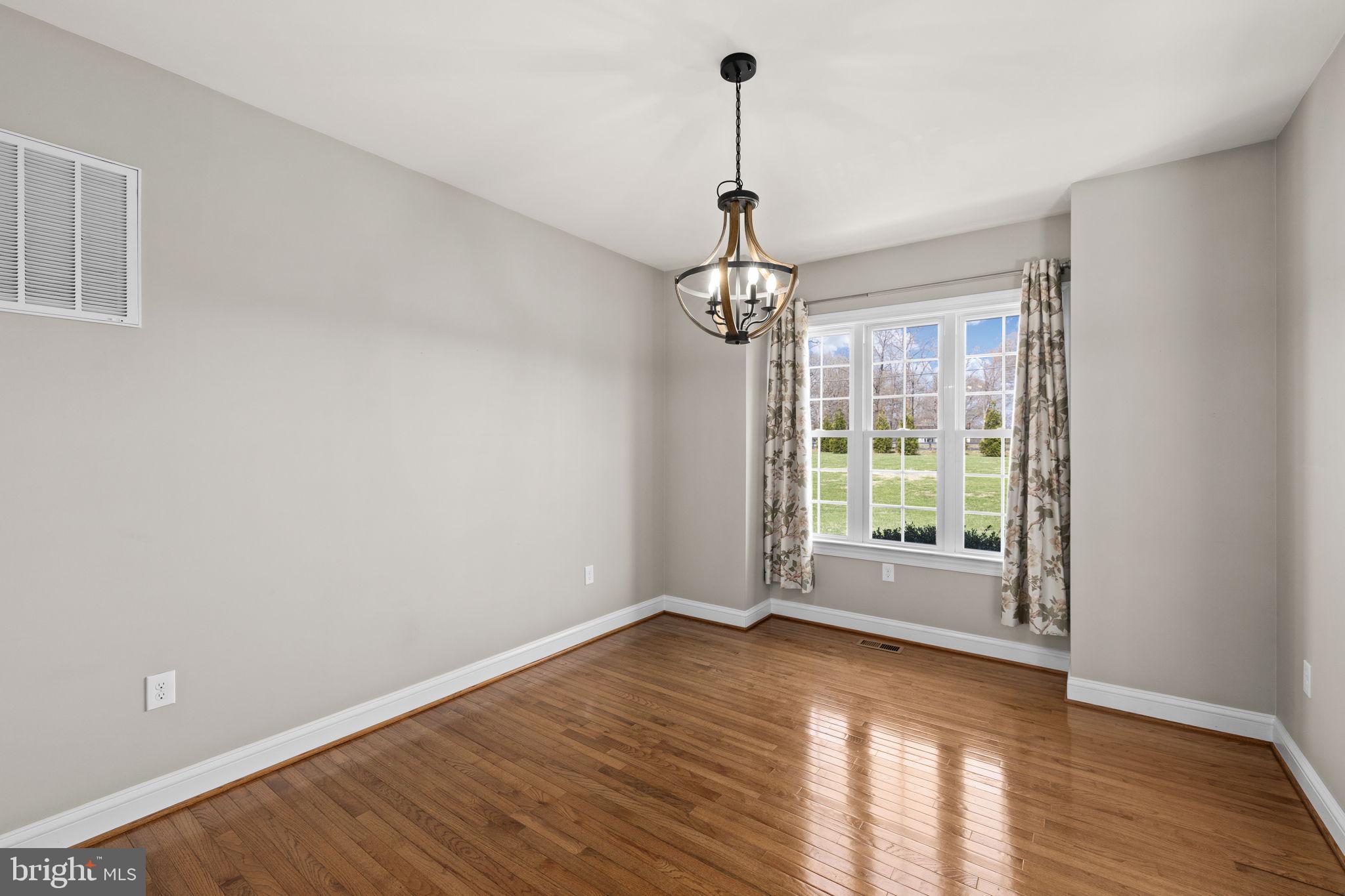 MAJESTIC RIDGE ESTATES - Residential