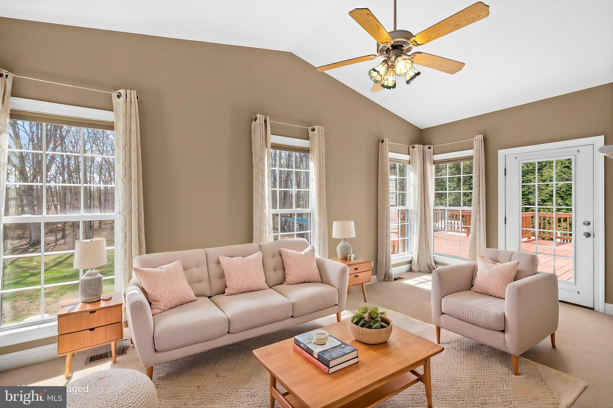 MAJESTIC RIDGE ESTATES - Residential