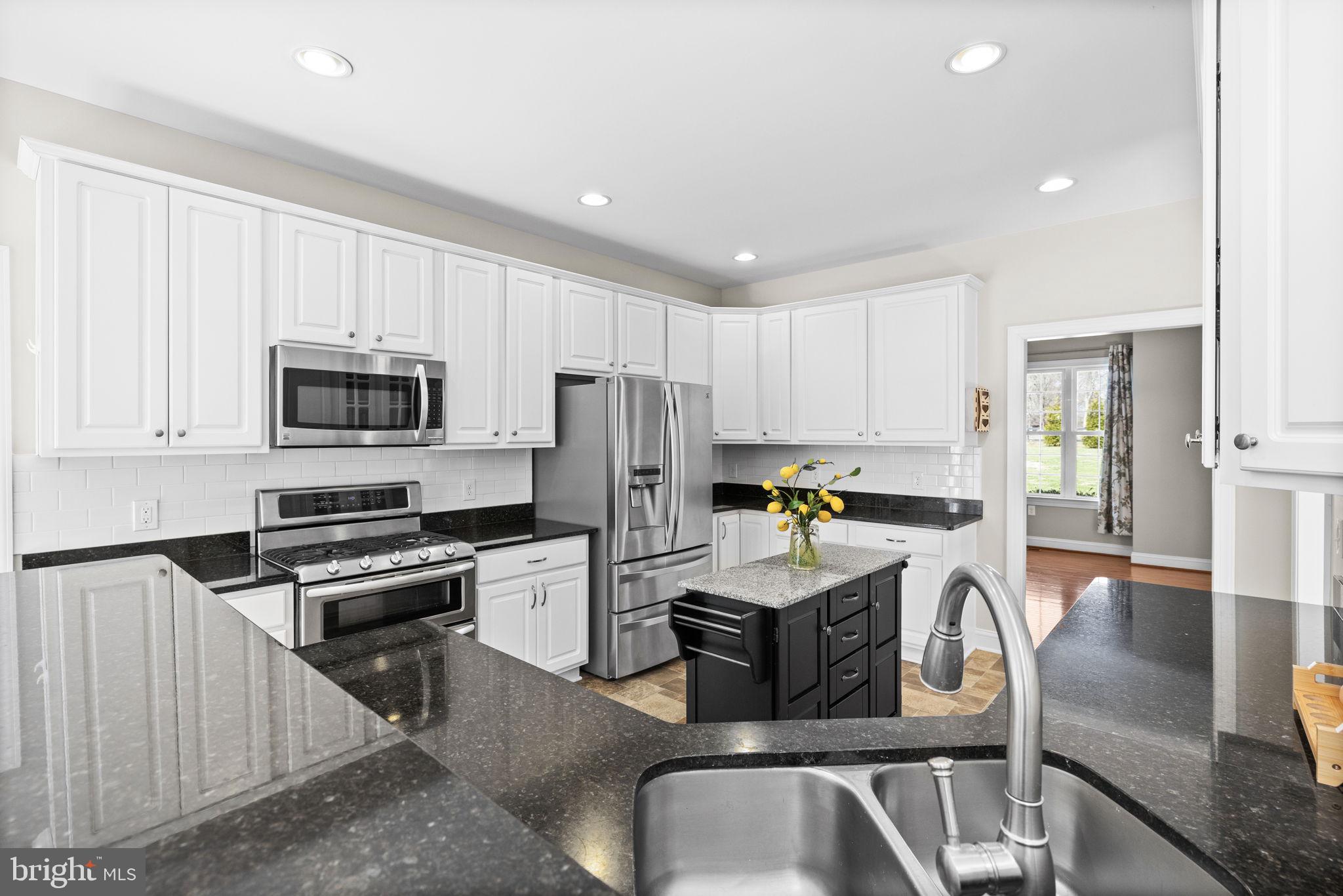 MAJESTIC RIDGE ESTATES - Residential