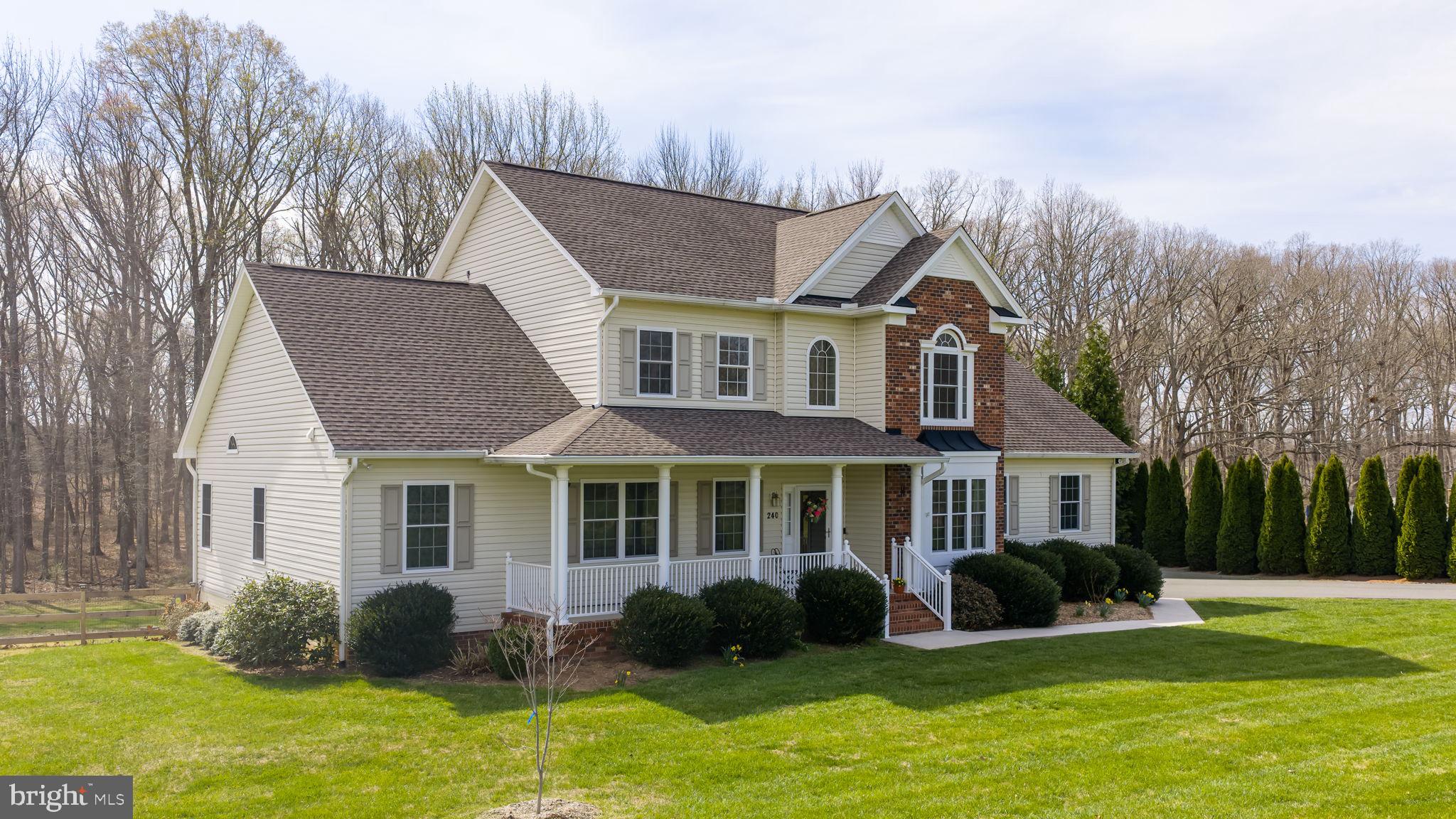 MAJESTIC RIDGE ESTATES - Residential