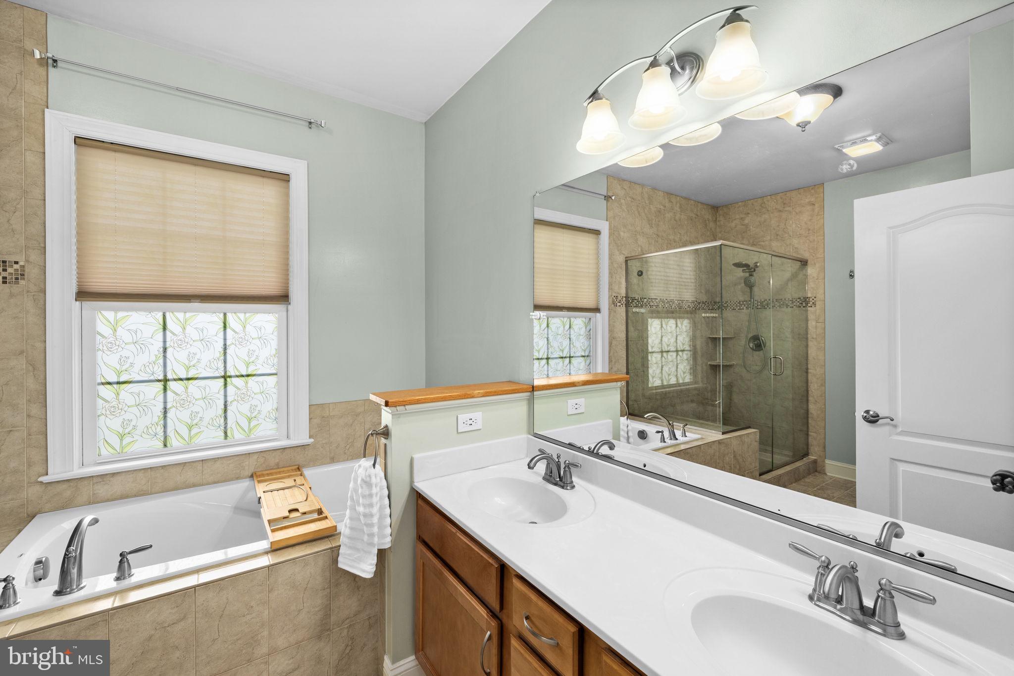 MAJESTIC RIDGE ESTATES - Residential