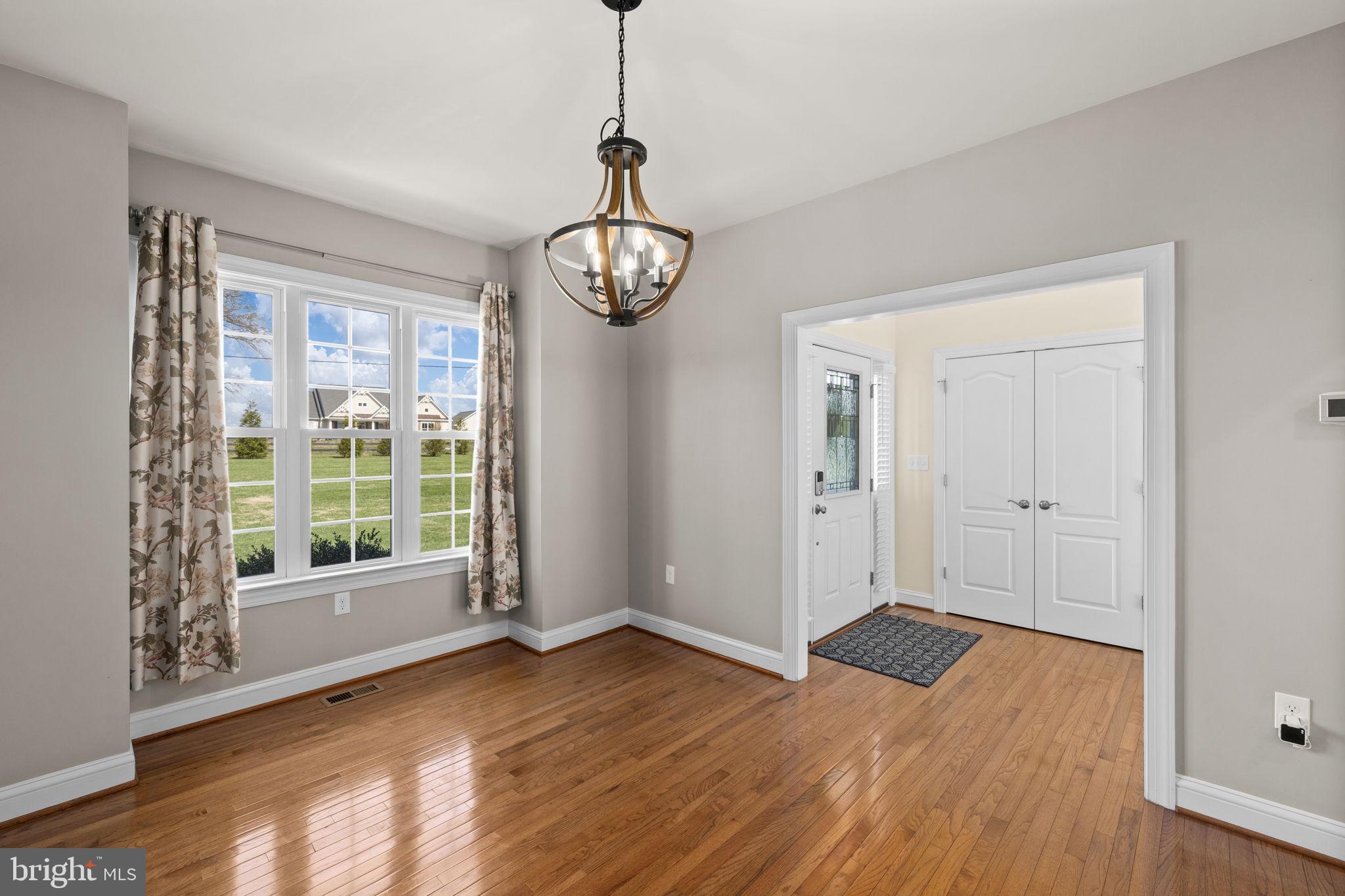 MAJESTIC RIDGE ESTATES - Residential