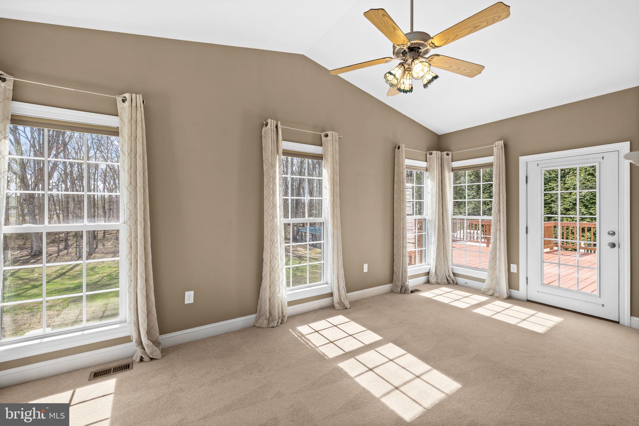 MAJESTIC RIDGE ESTATES - Residential