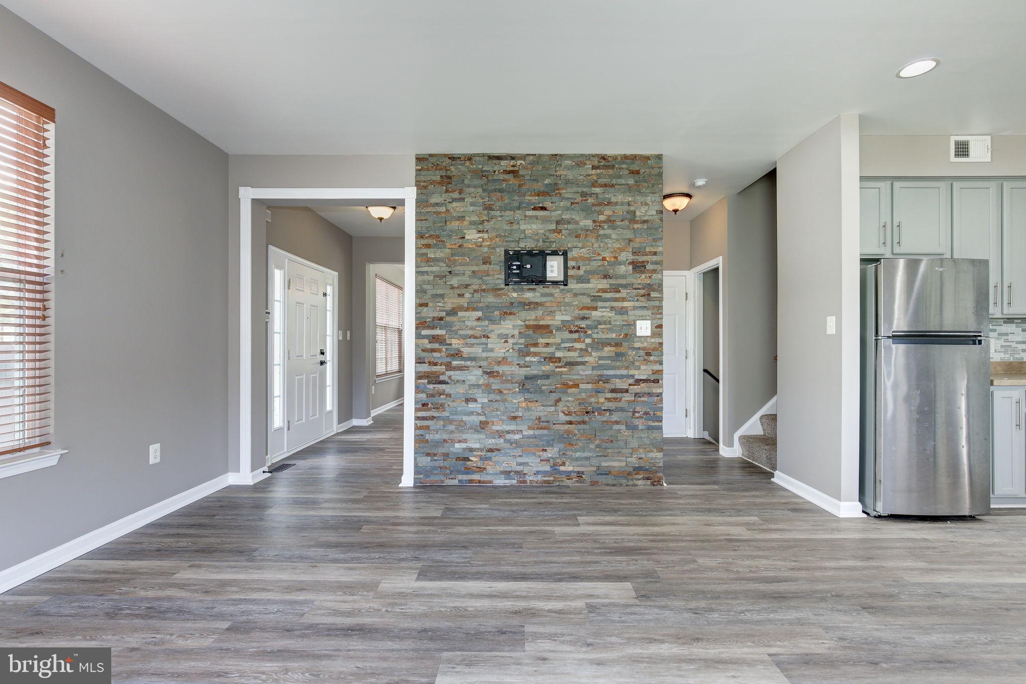 KENSINGTON VILLAS - Residential