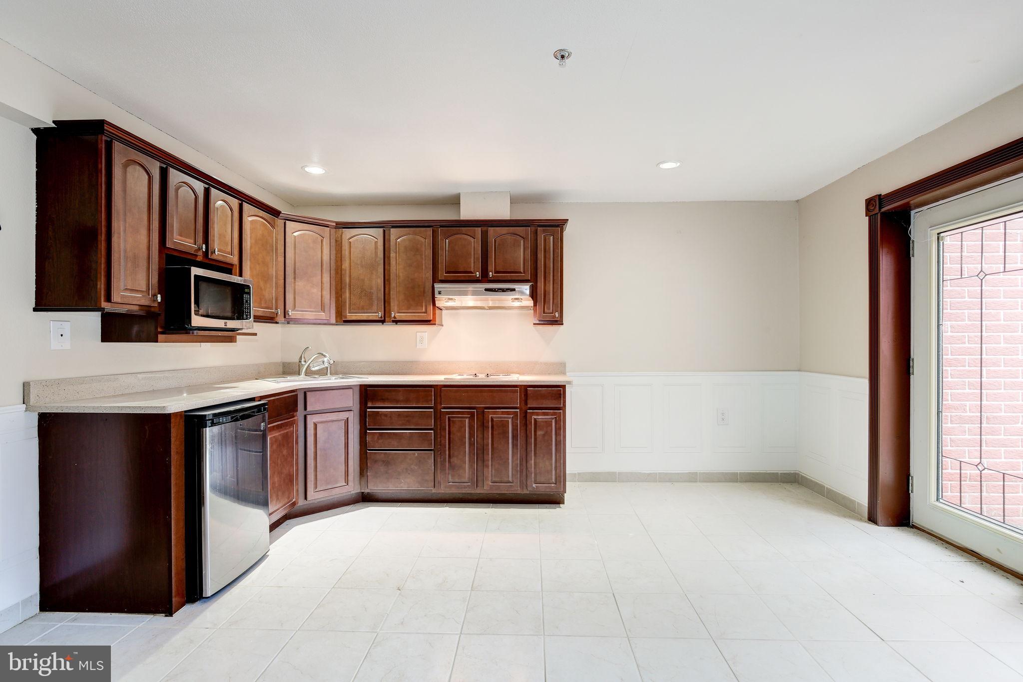 KENSINGTON VILLAS - Residential