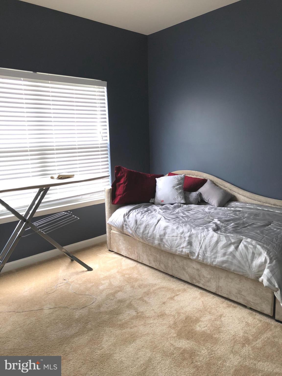 CLINTON GARDENS - Residential