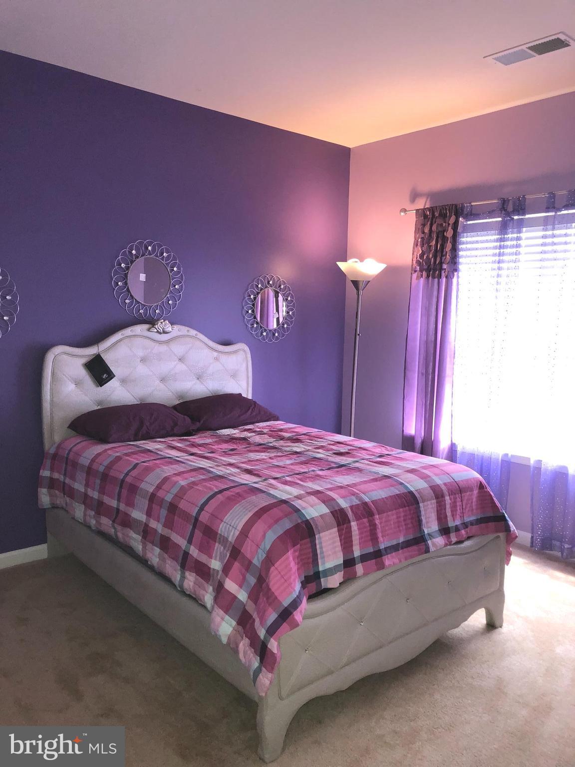 CLINTON GARDENS - Residential