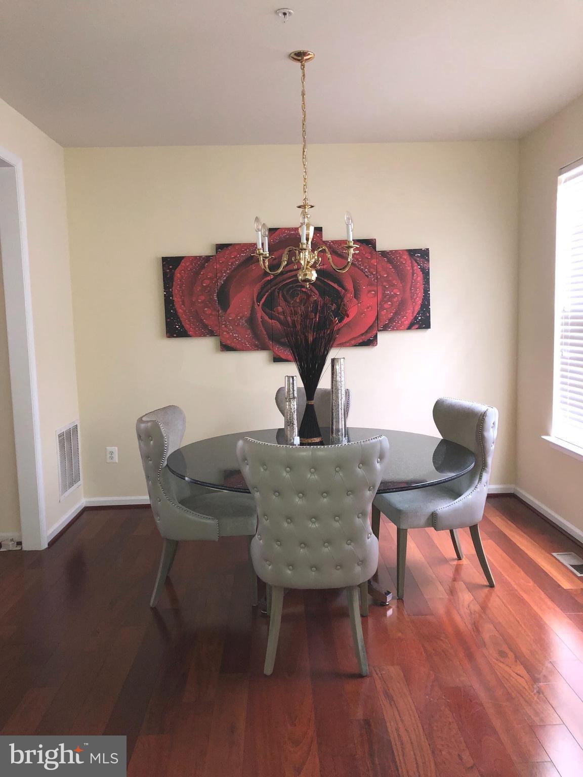 CLINTON GARDENS - Residential