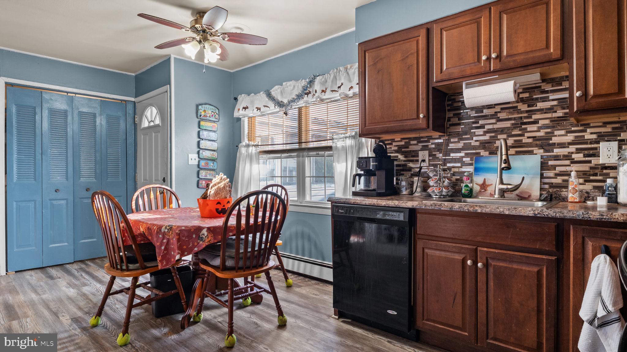 CRABTREE HOLLOW - Residential