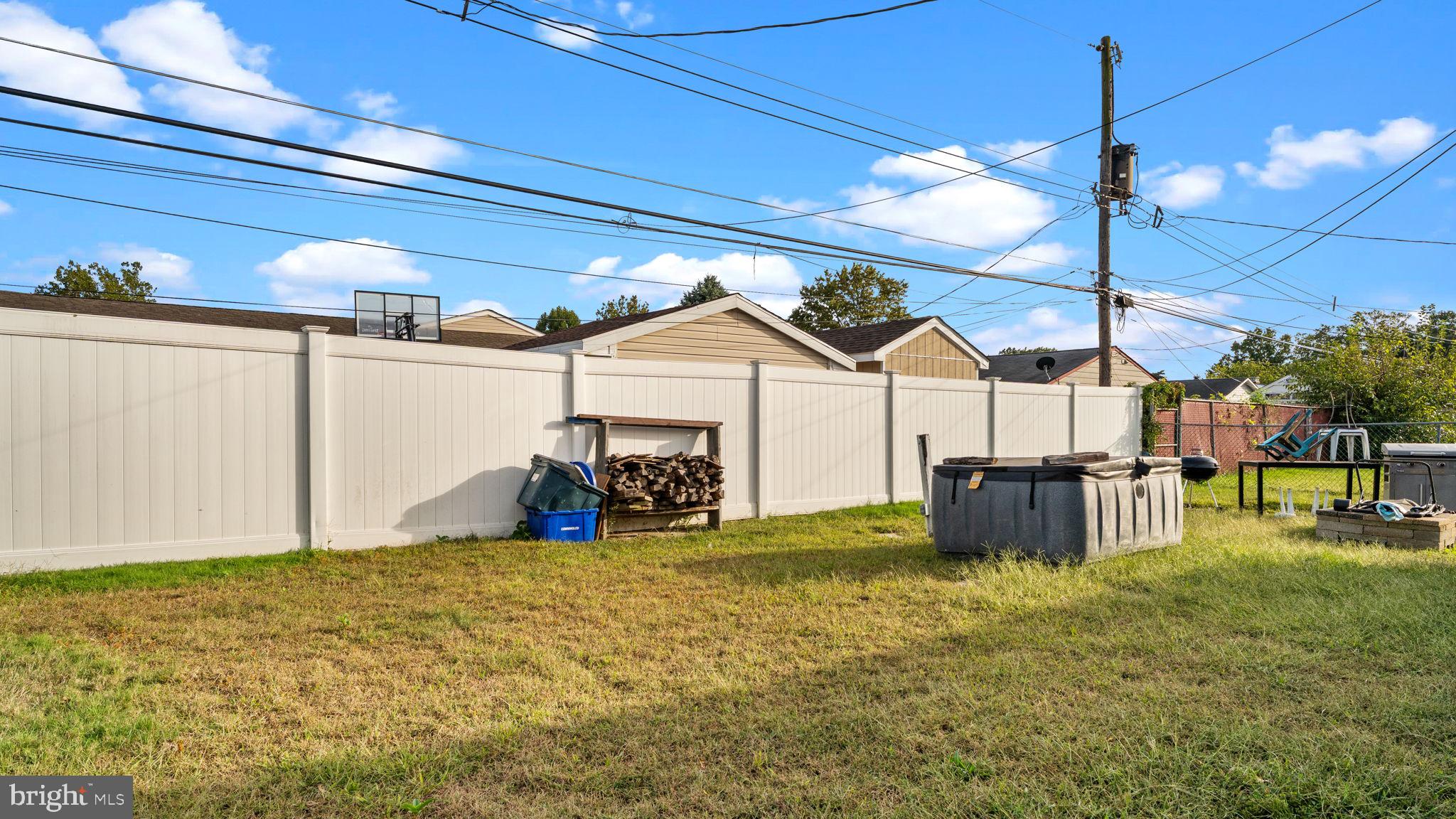 CRABTREE HOLLOW - Residential