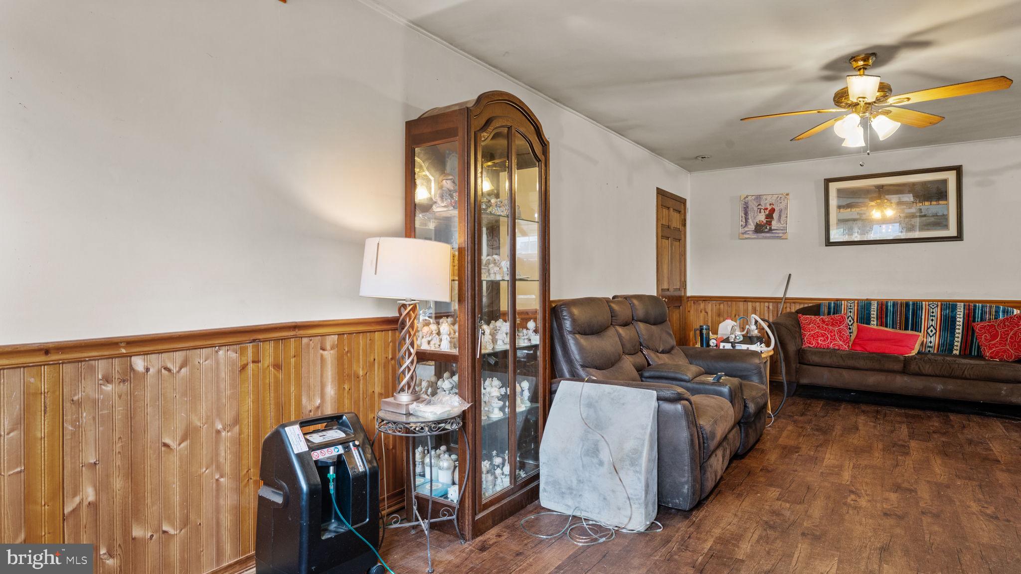 CRABTREE HOLLOW - Residential