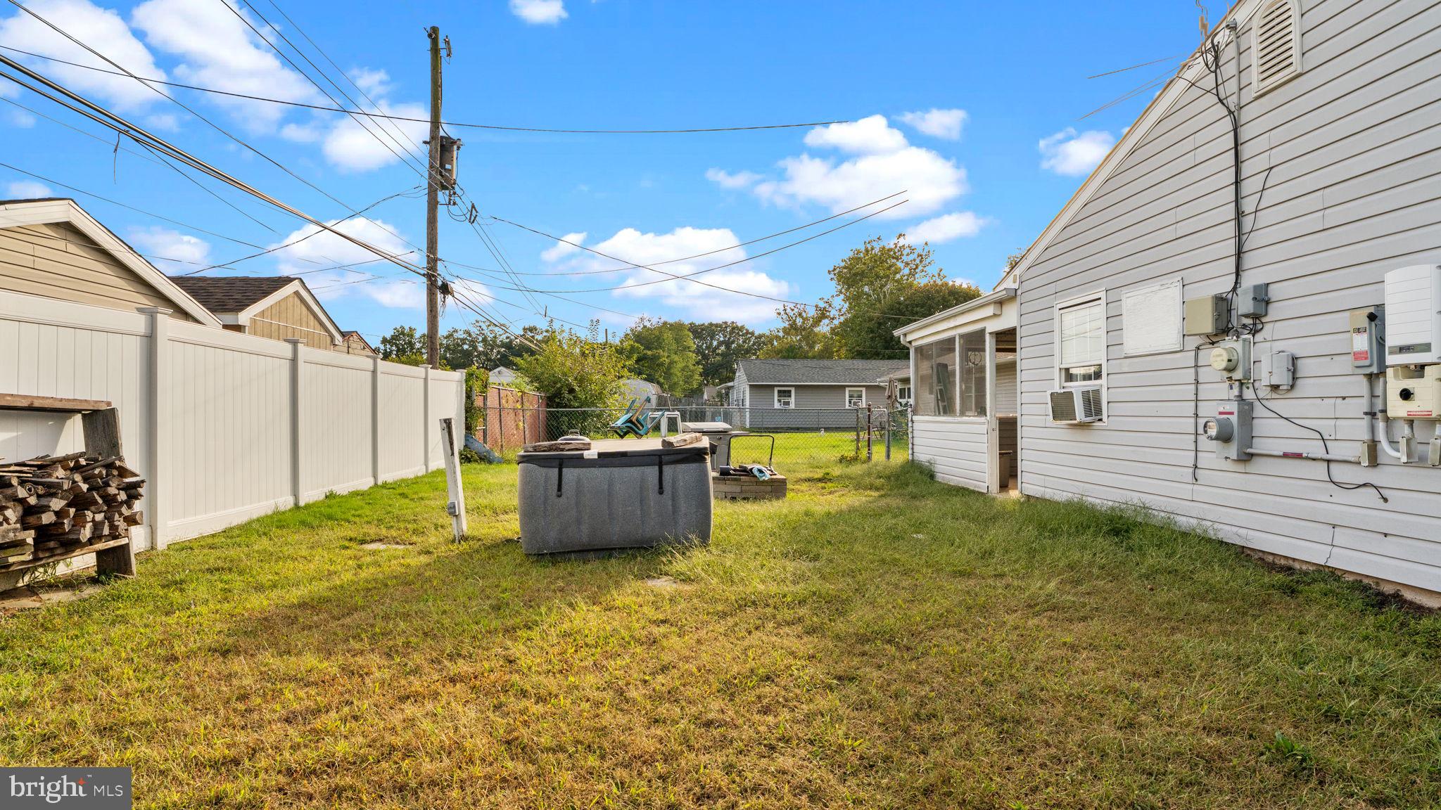 CRABTREE HOLLOW - Residential