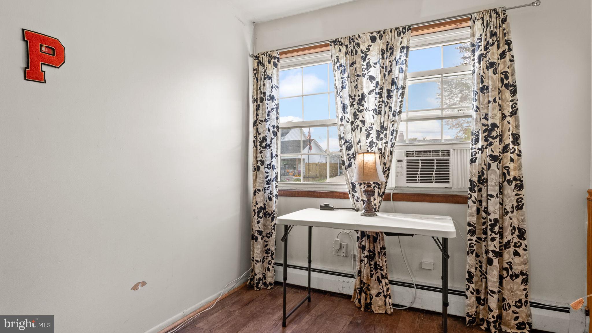 CRABTREE HOLLOW - Residential