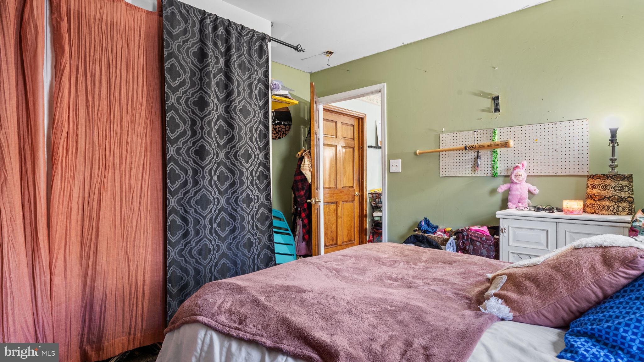 CRABTREE HOLLOW - Residential