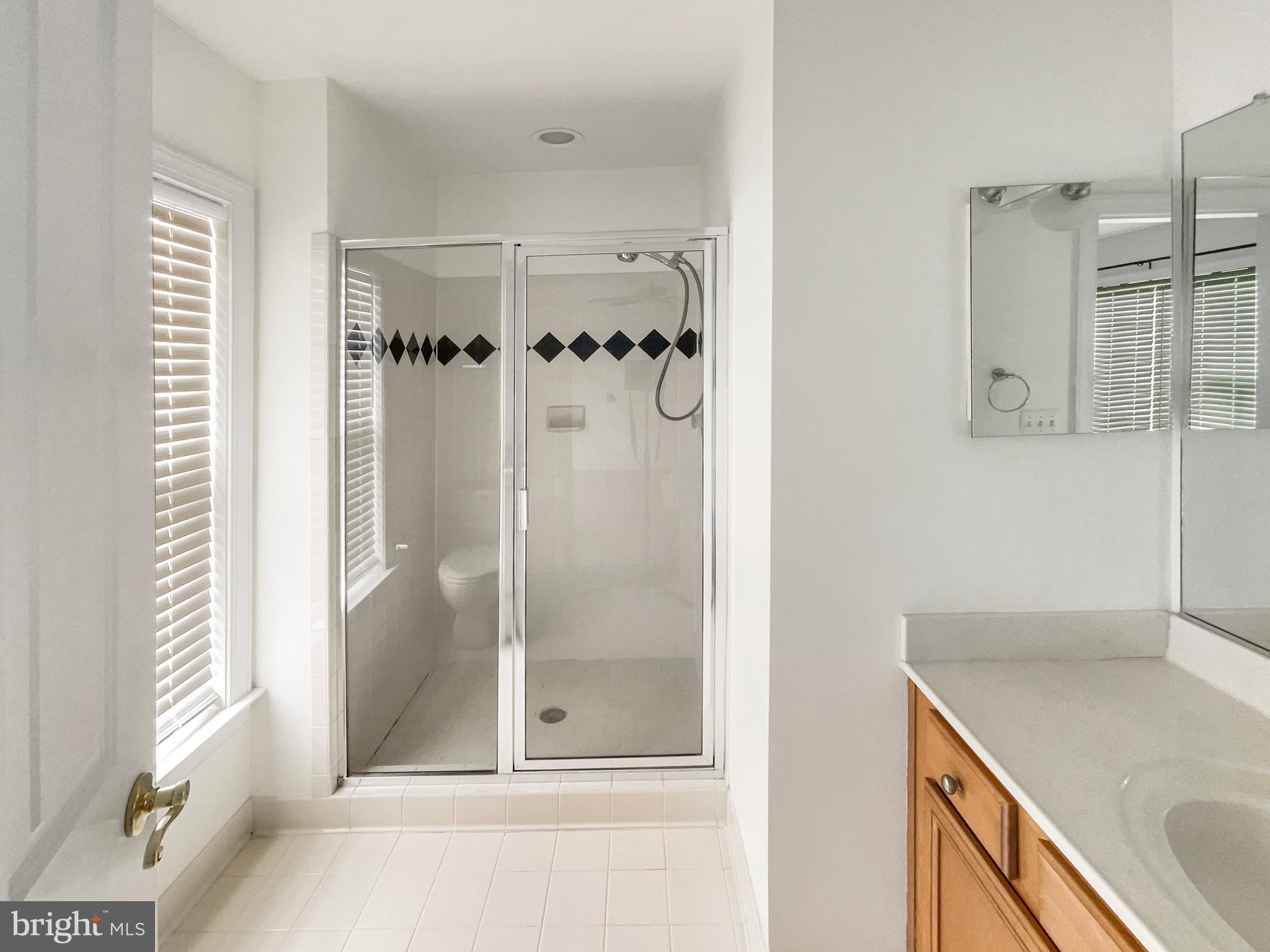 WESTON HILLS - Residential