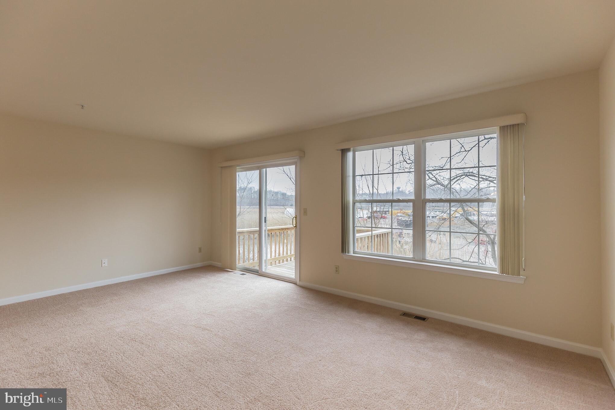 CAPTAINS QUARTER CONDOMINIUM - Residential Lease