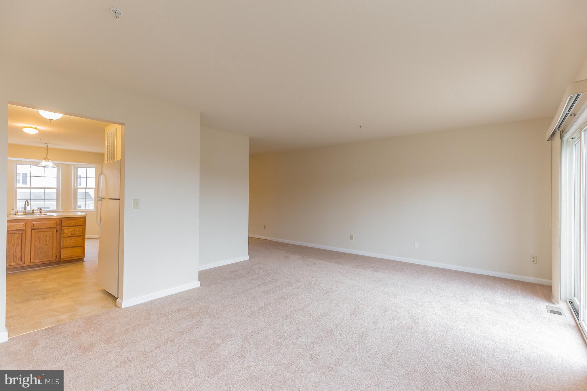 CAPTAINS QUARTER CONDOMINIUM - Residential Lease