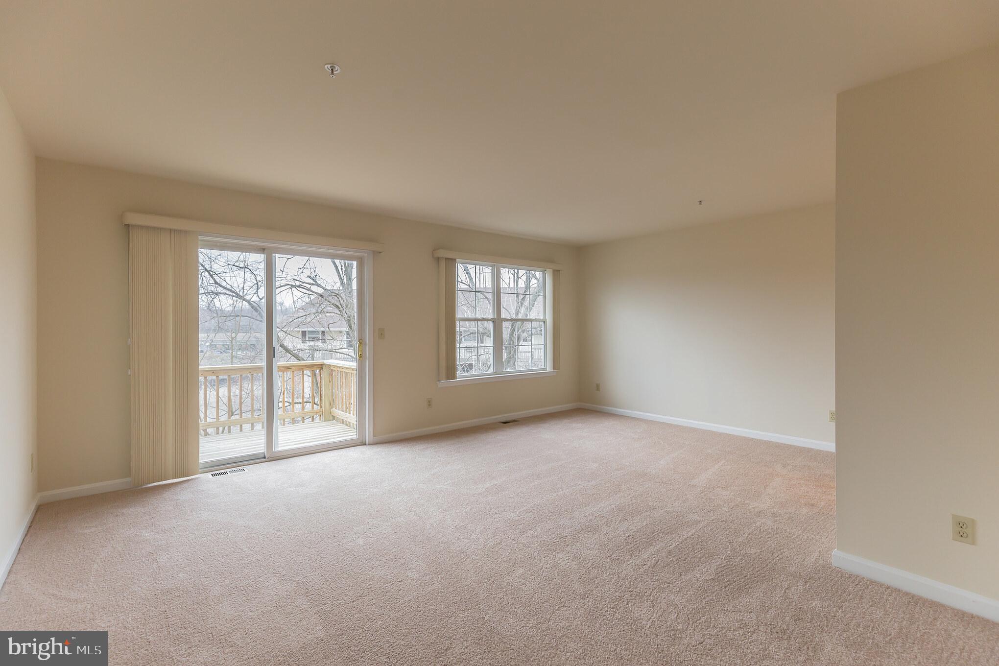 CAPTAINS QUARTER CONDOMINIUM - Residential Lease