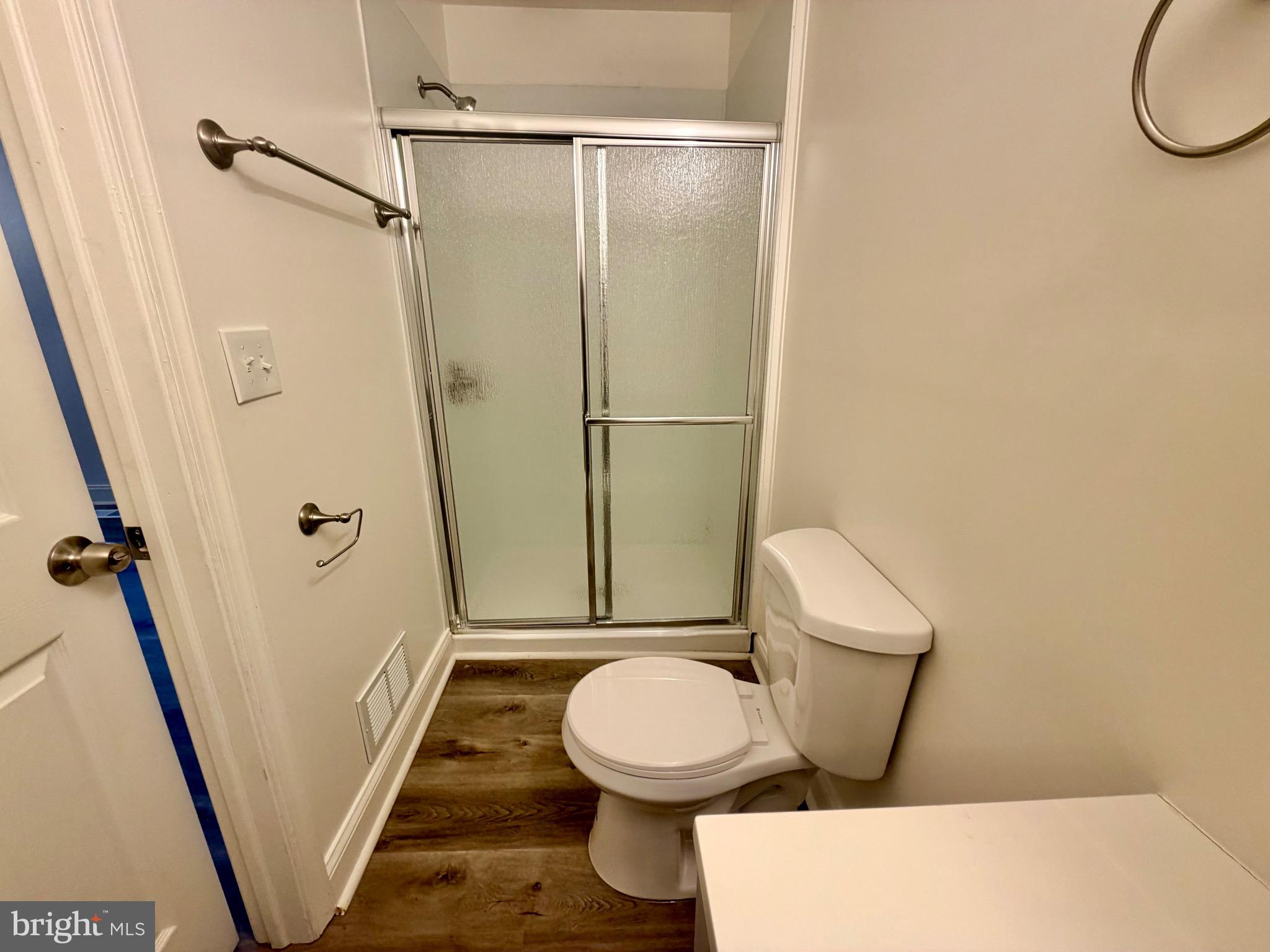 SANDTOWN-WINCHESTER - Residential