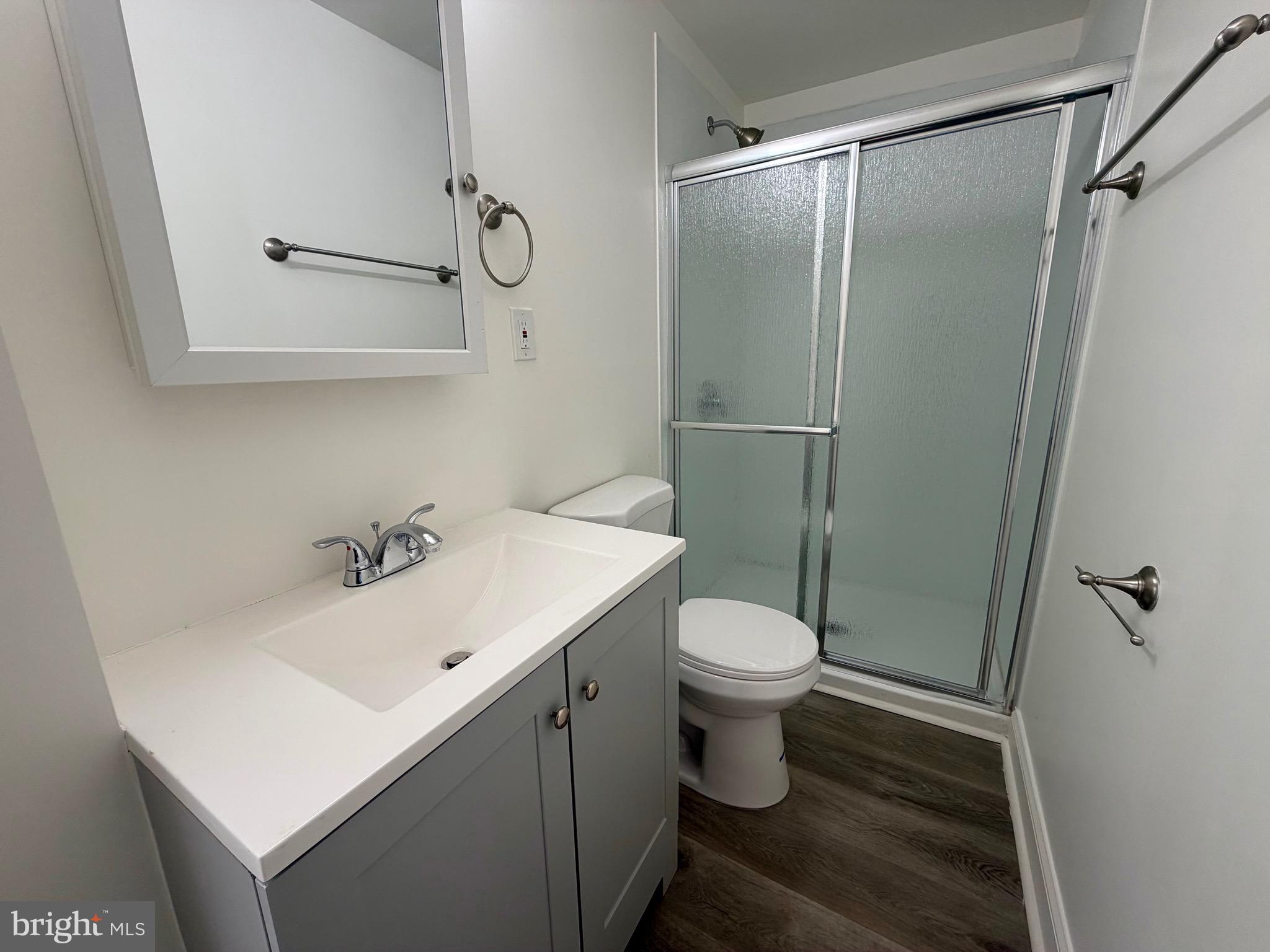 SANDTOWN-WINCHESTER - Residential