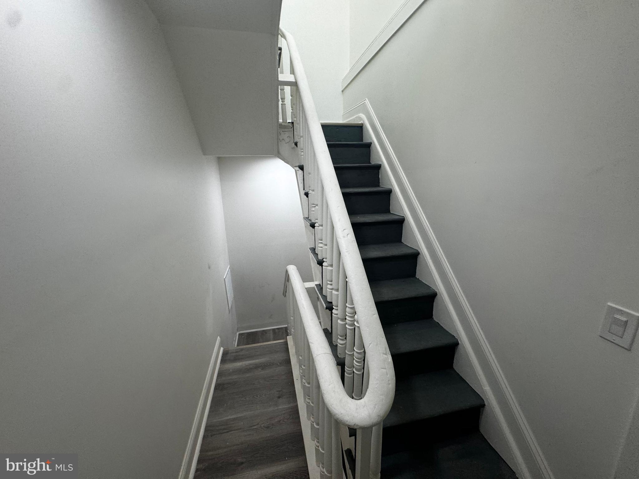 SANDTOWN-WINCHESTER - Residential