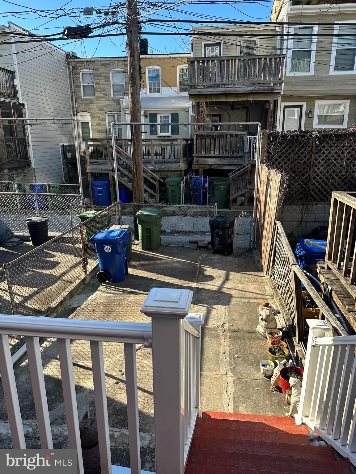 LOCUST POINT - Residential