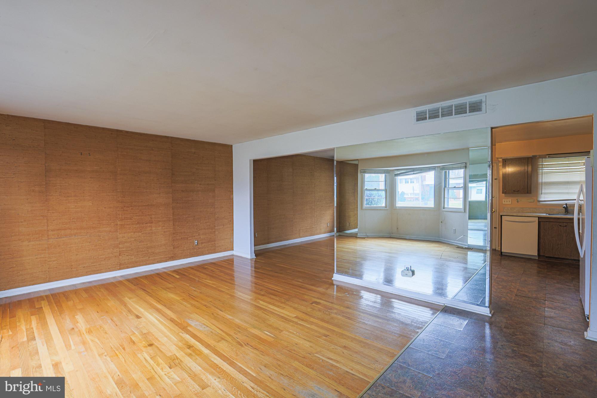 PICKWICK - Residential