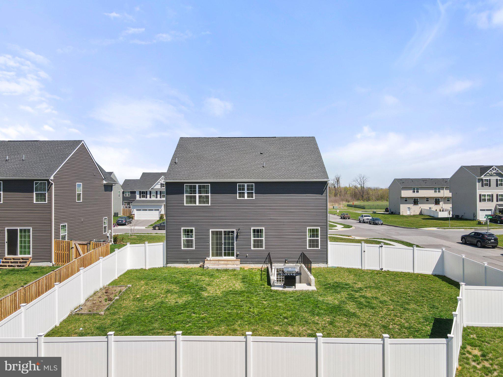 THE LAKES AT MARTINSBURG - Residential